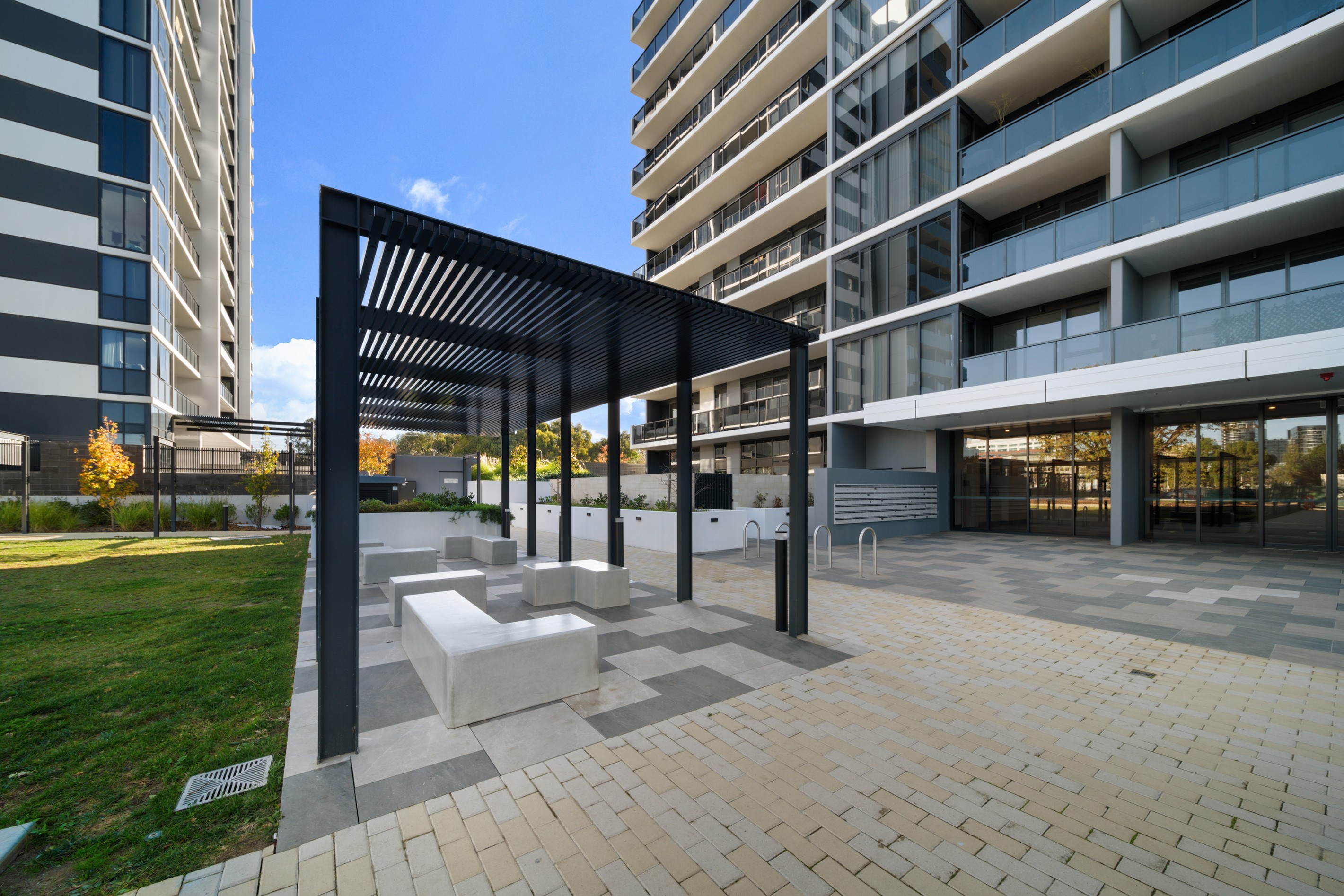 17/11 Irving Street, Phillip, ACT 2606