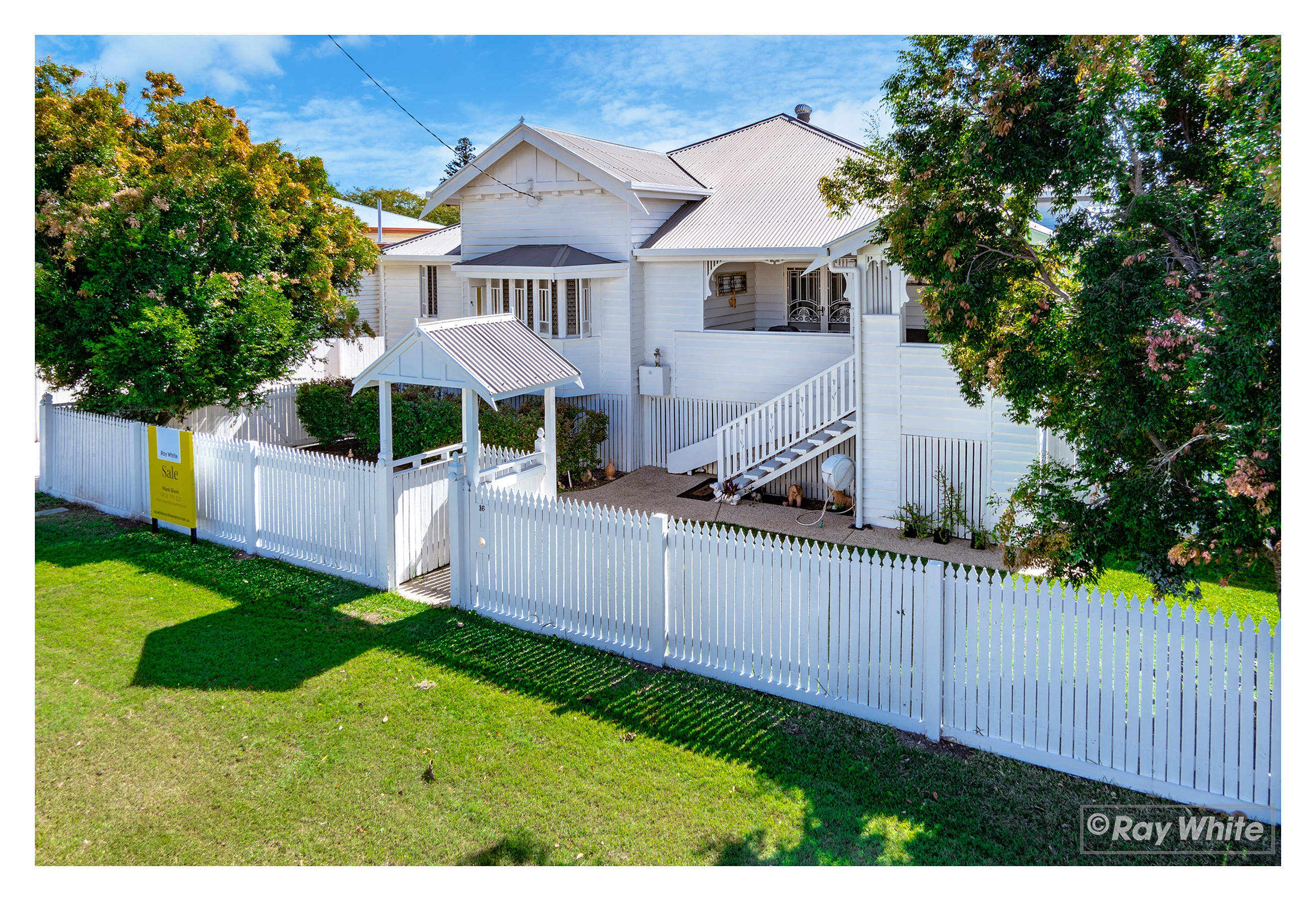 16 Queen Street, The Range, QLD 4700