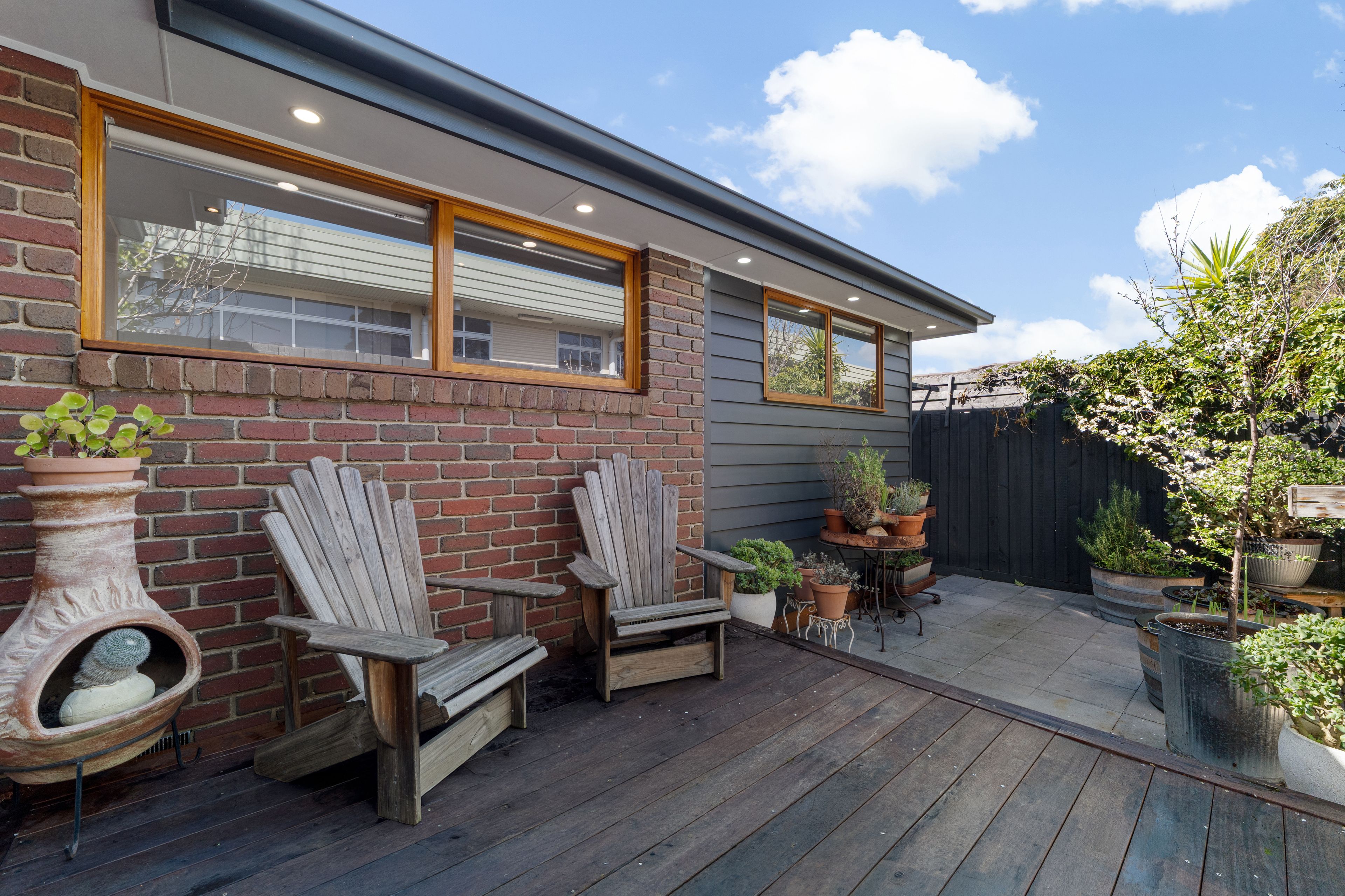 2/10 Keith Street — photo 4 of 16