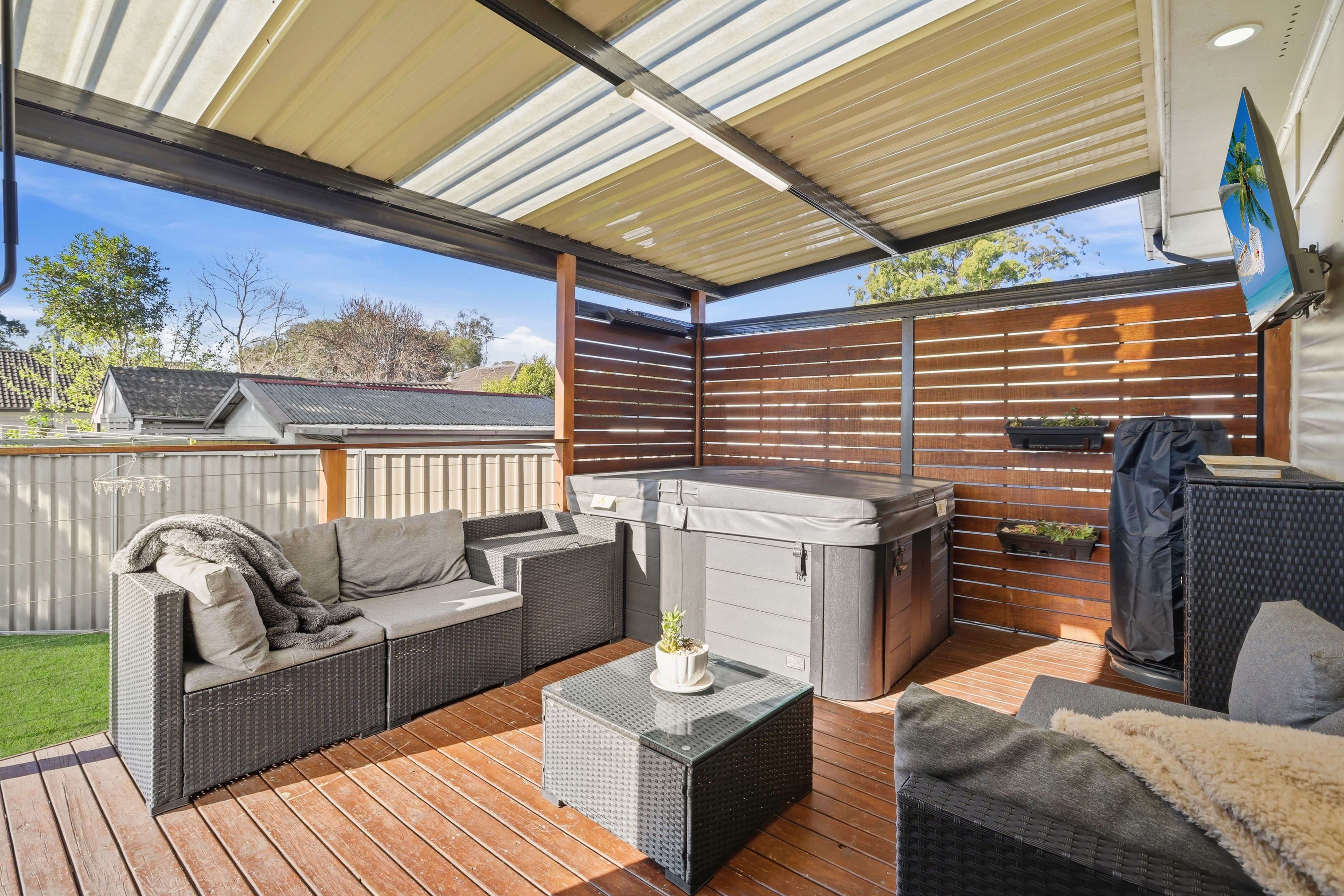 3 Cutler Avenue — photo 15 of 24