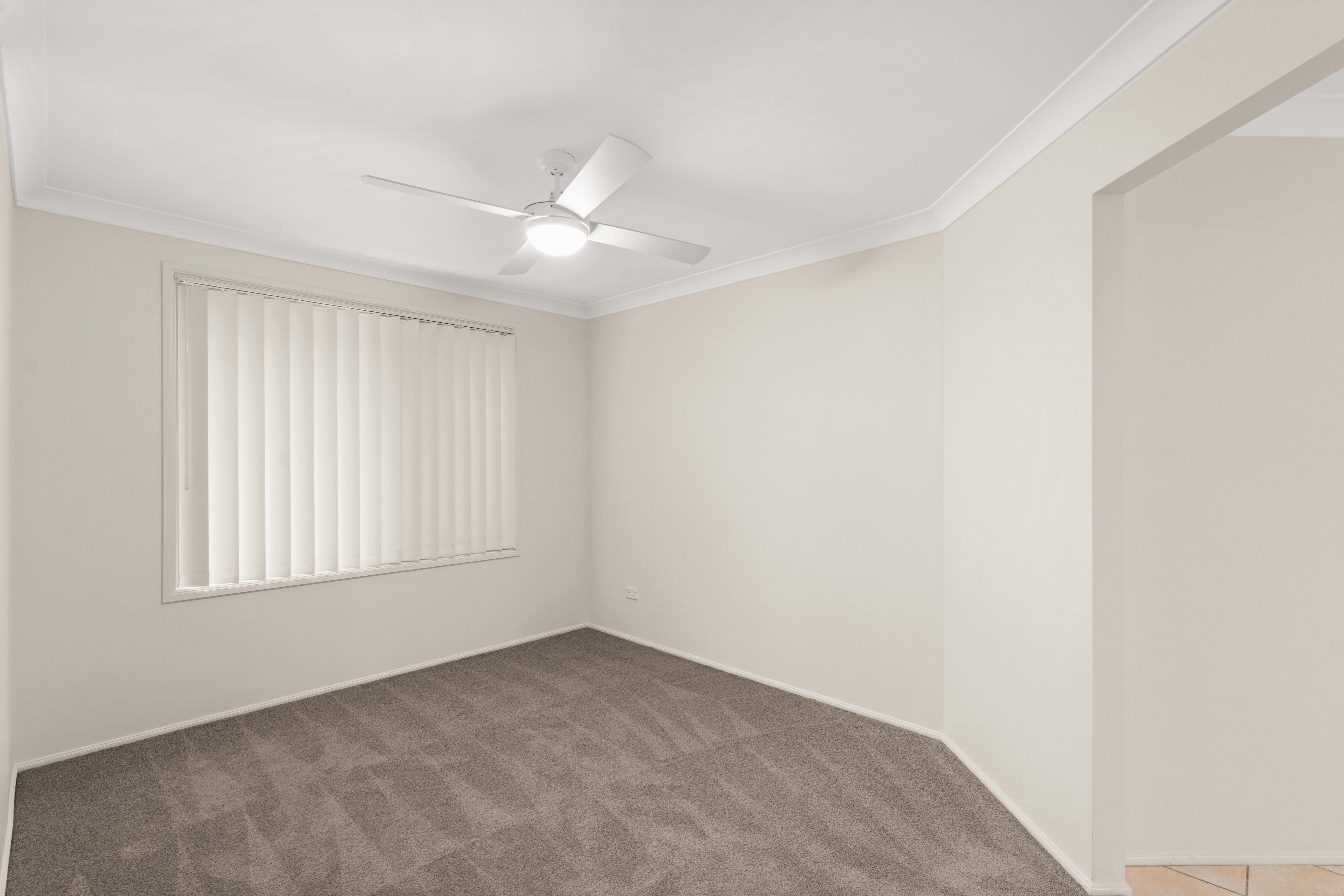 6 Marsden Close — photo 18 of 20