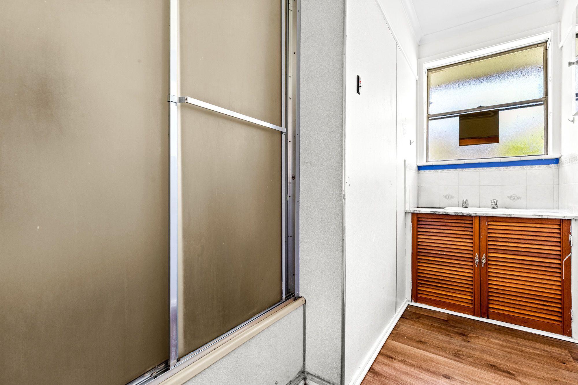 24 Richmond Crescent — photo 8 of 10