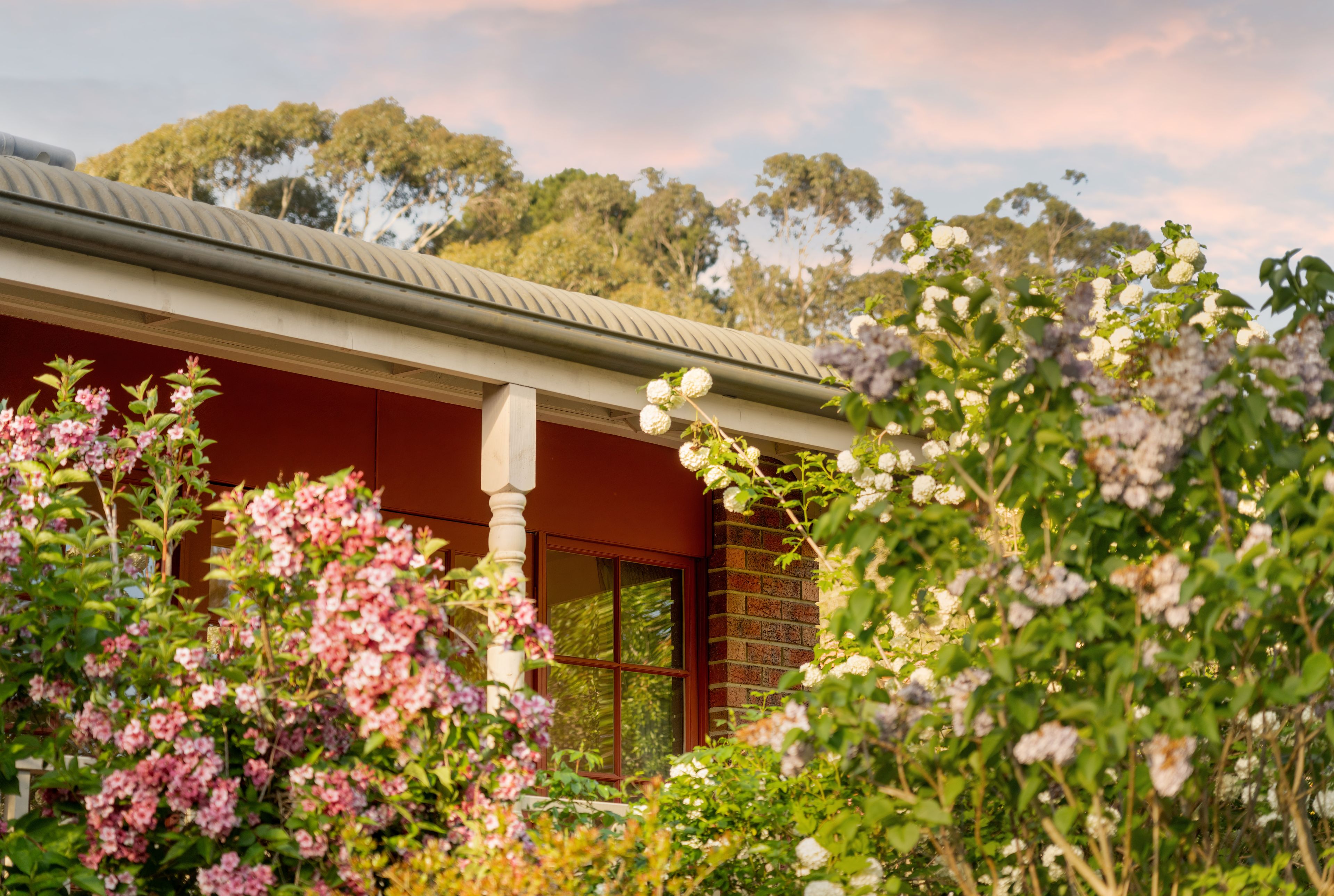 25 Taylors Road, Mount Macedon, VIC 3441