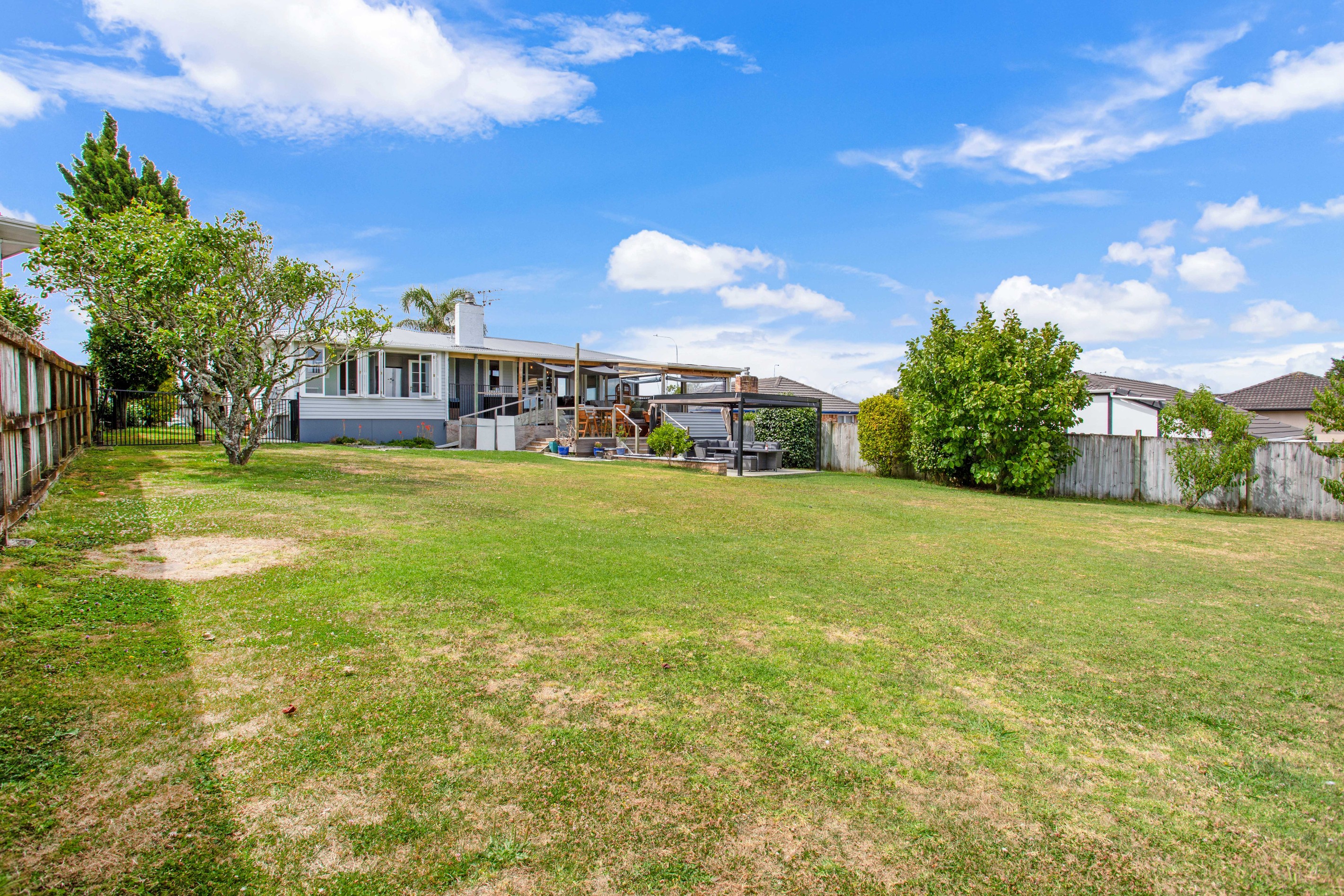 61 Ridge Road, Howick, Manukau City