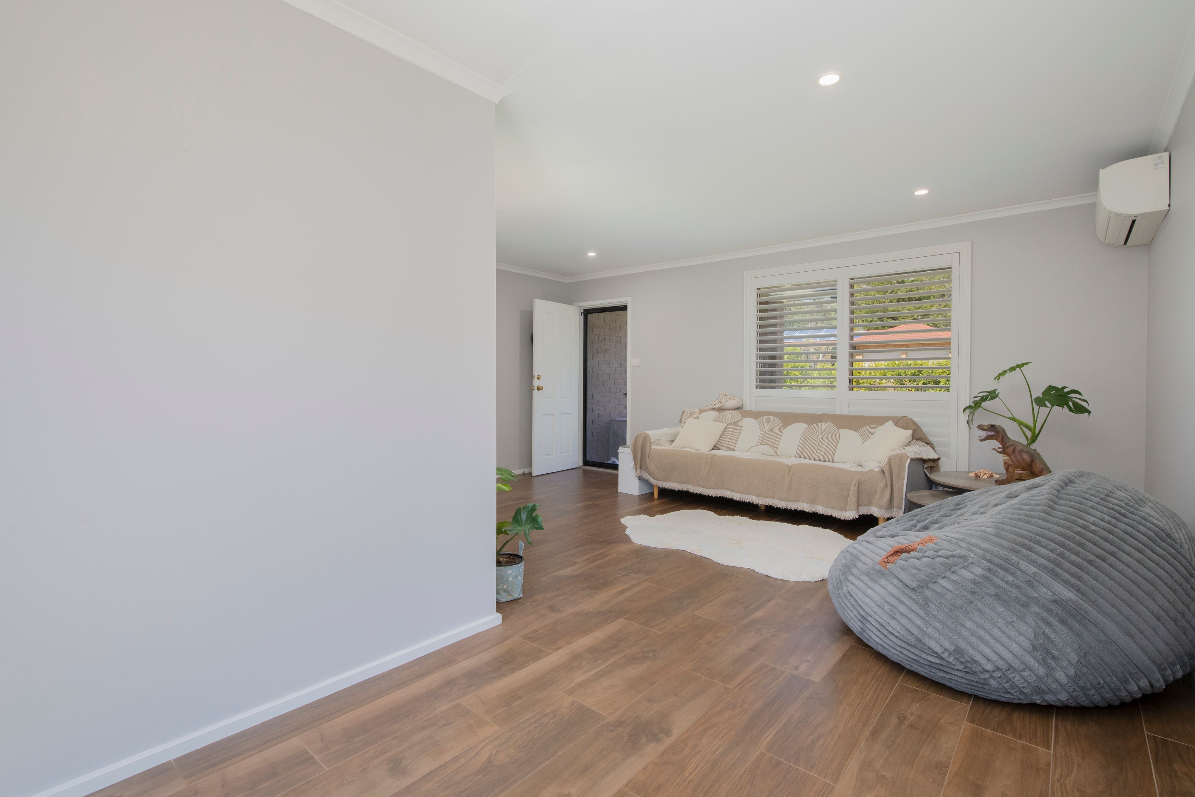 61 Park Street — photo 3 of 16