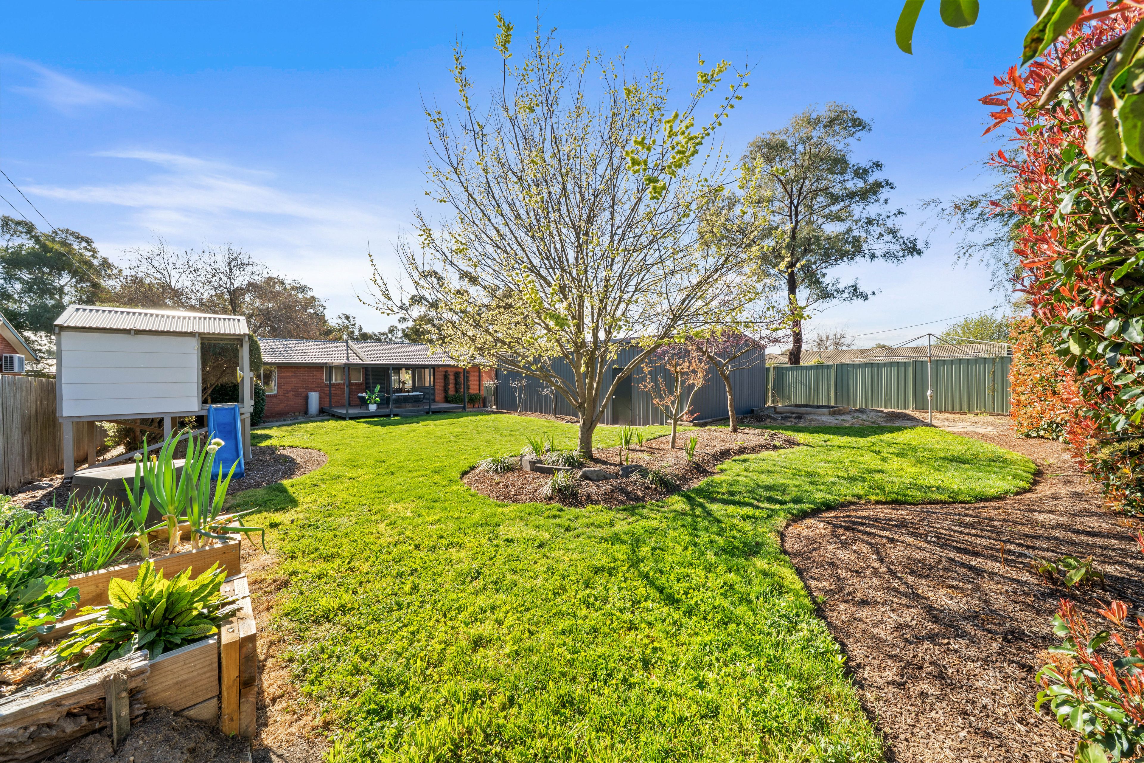 18 Stretton Crescent — photo 20 of 20