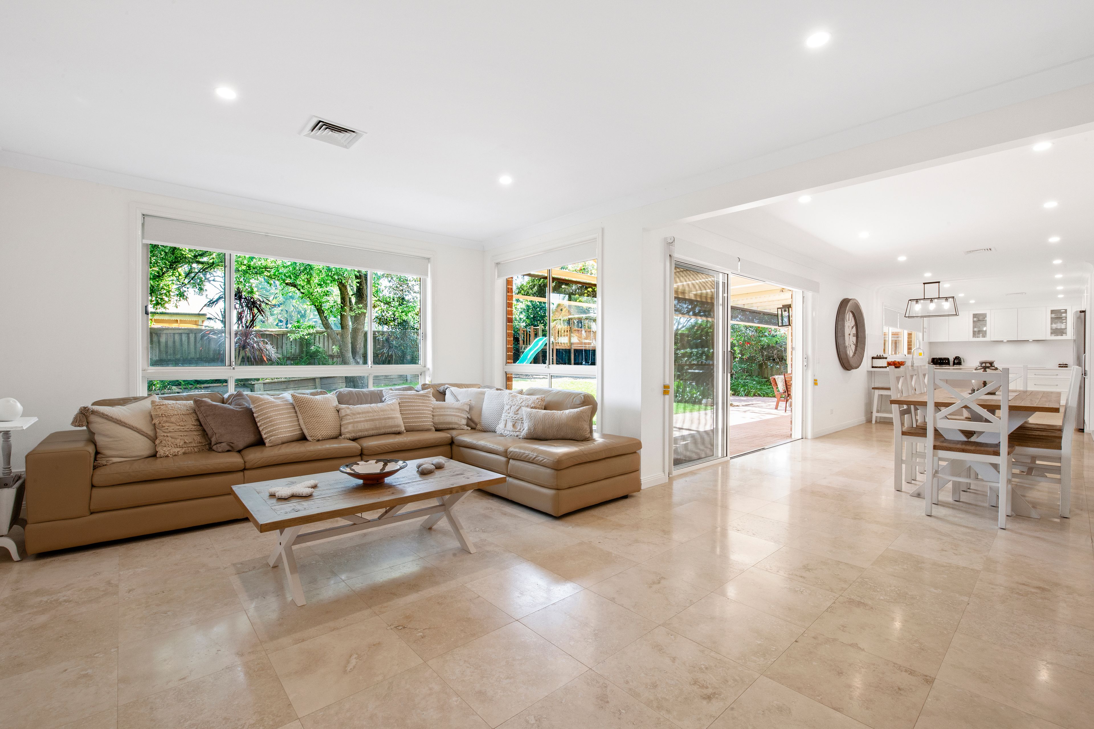 8 Dunkeld Place, Dural, NSW 2158