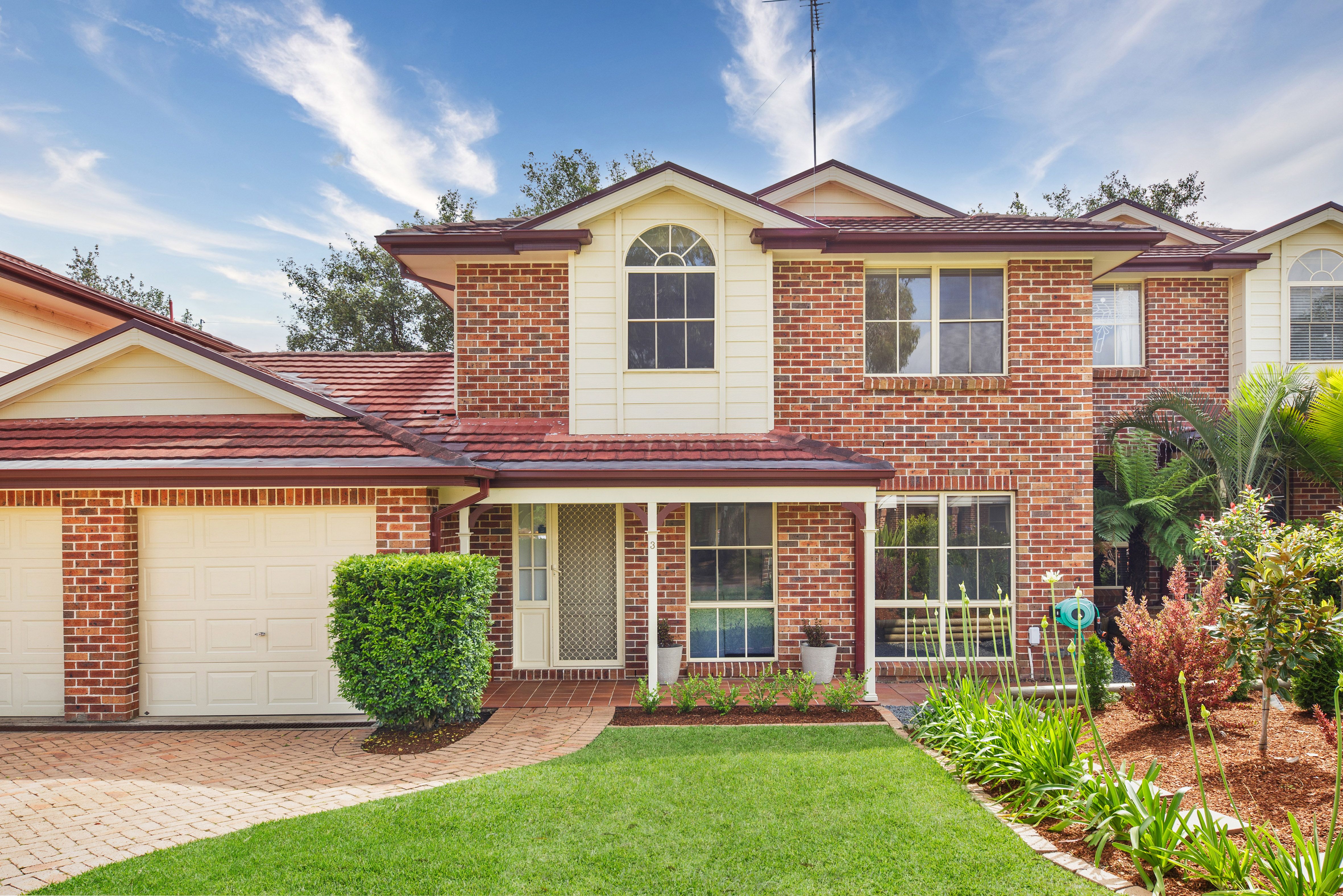 14 Hilloak Way, Menai NSW 2234