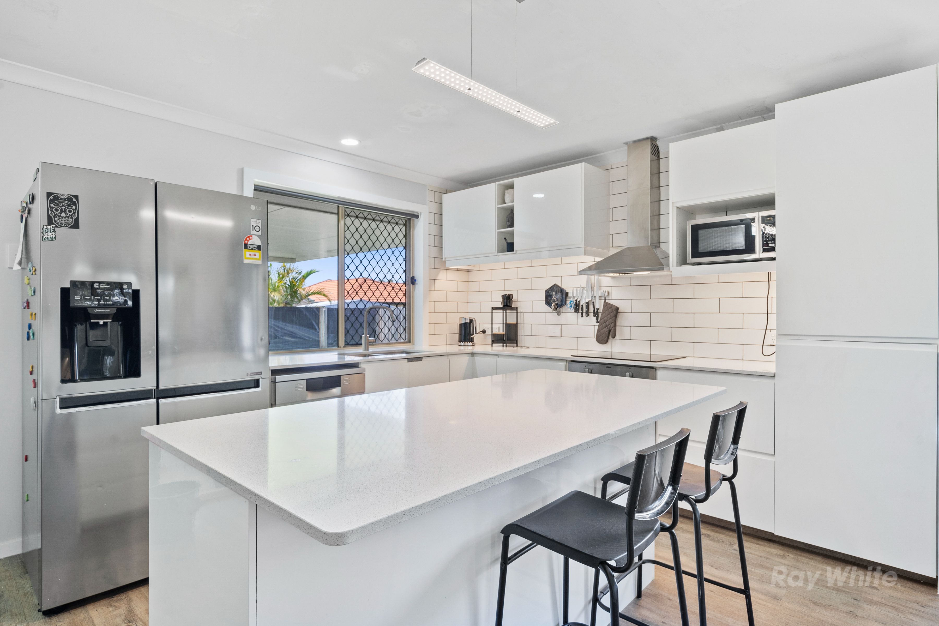 19 Nicole Place, Crestmead, QLD 4132
