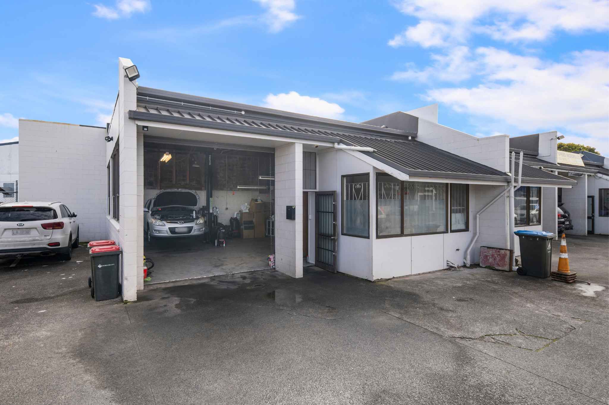 4/2 Lansford Crescent, Avondale, Auckland City