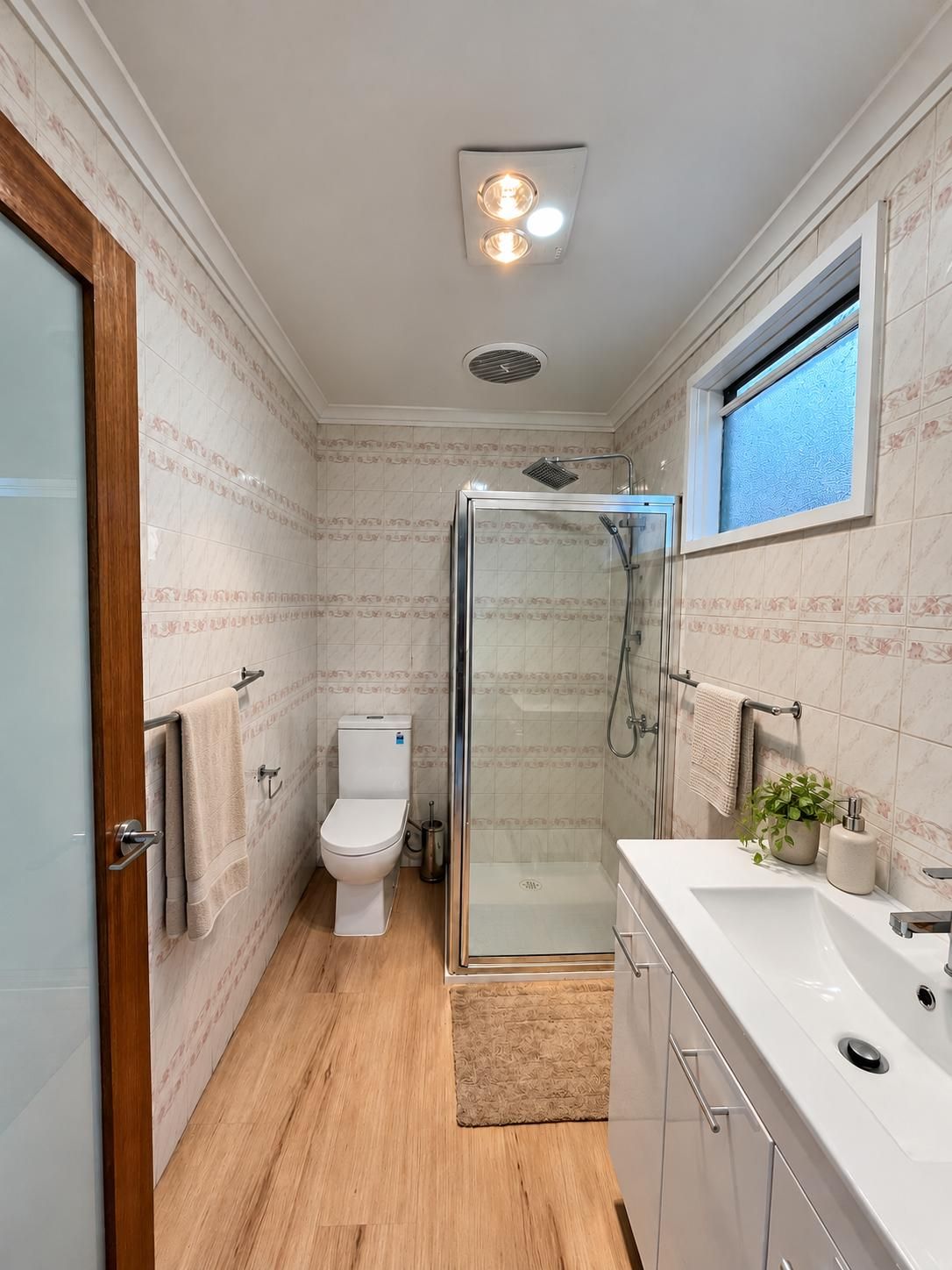 21 Cambrian Avenue — photo 8 of 11