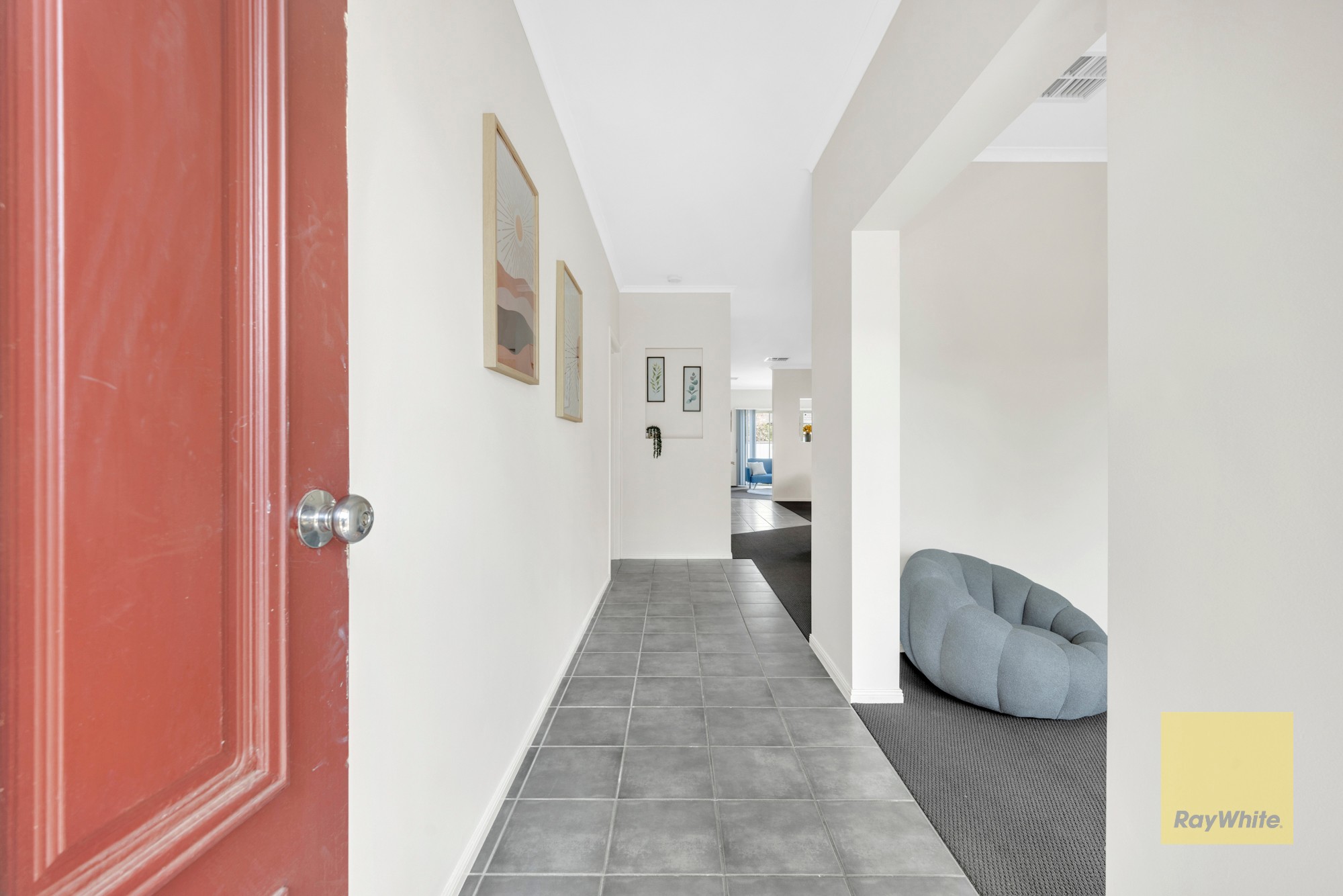 29 Sumner Crescent, Point Cook, VIC 3030