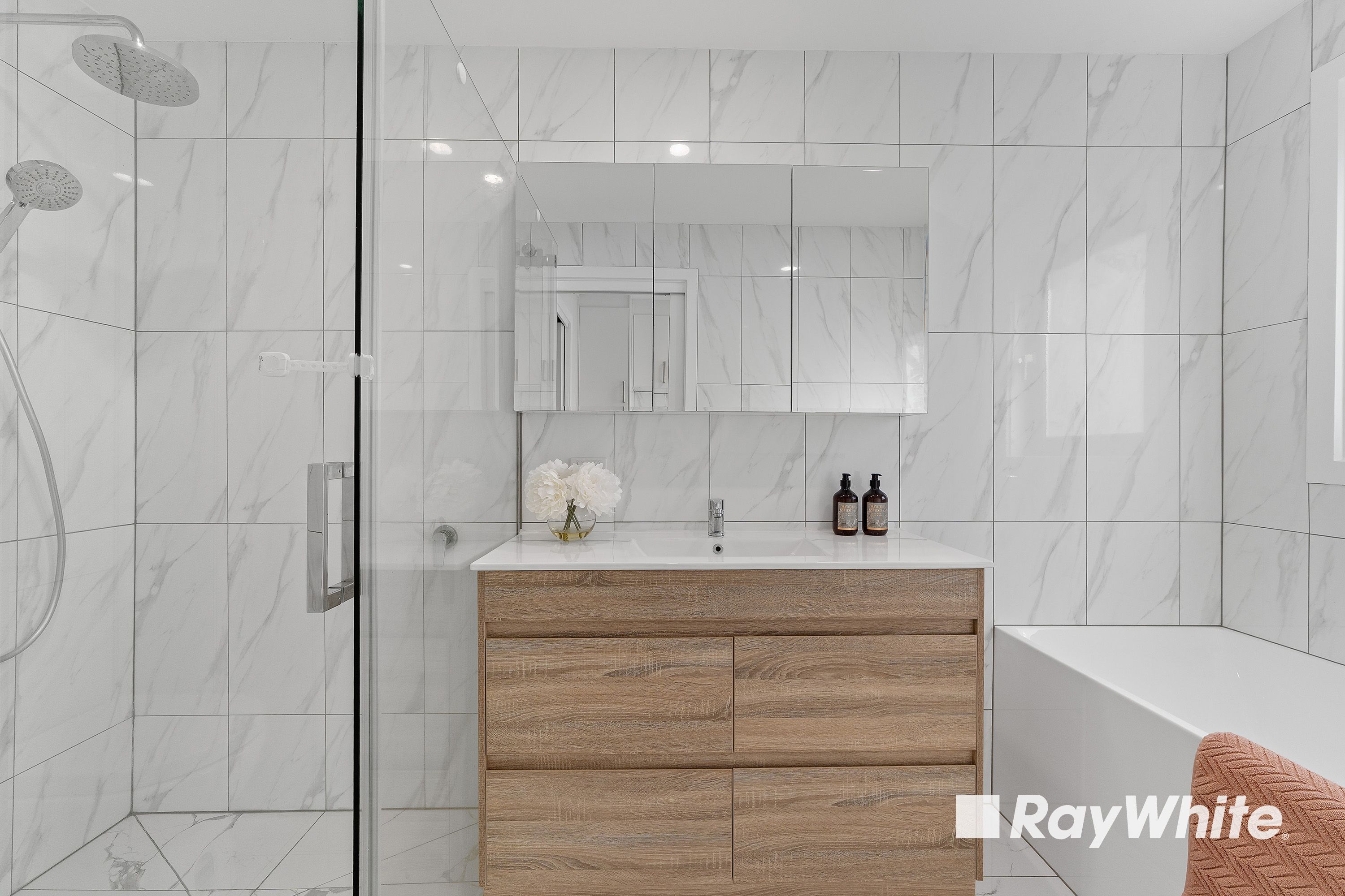 9 Helen Court — photo 10 of 23