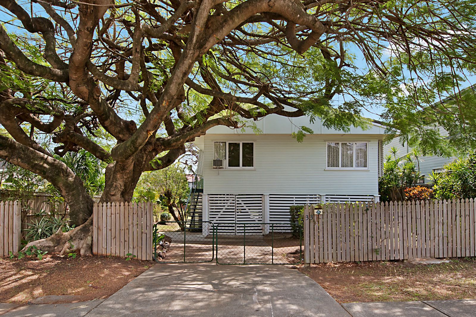 33 Orlando Road, Yeronga, QLD 4104