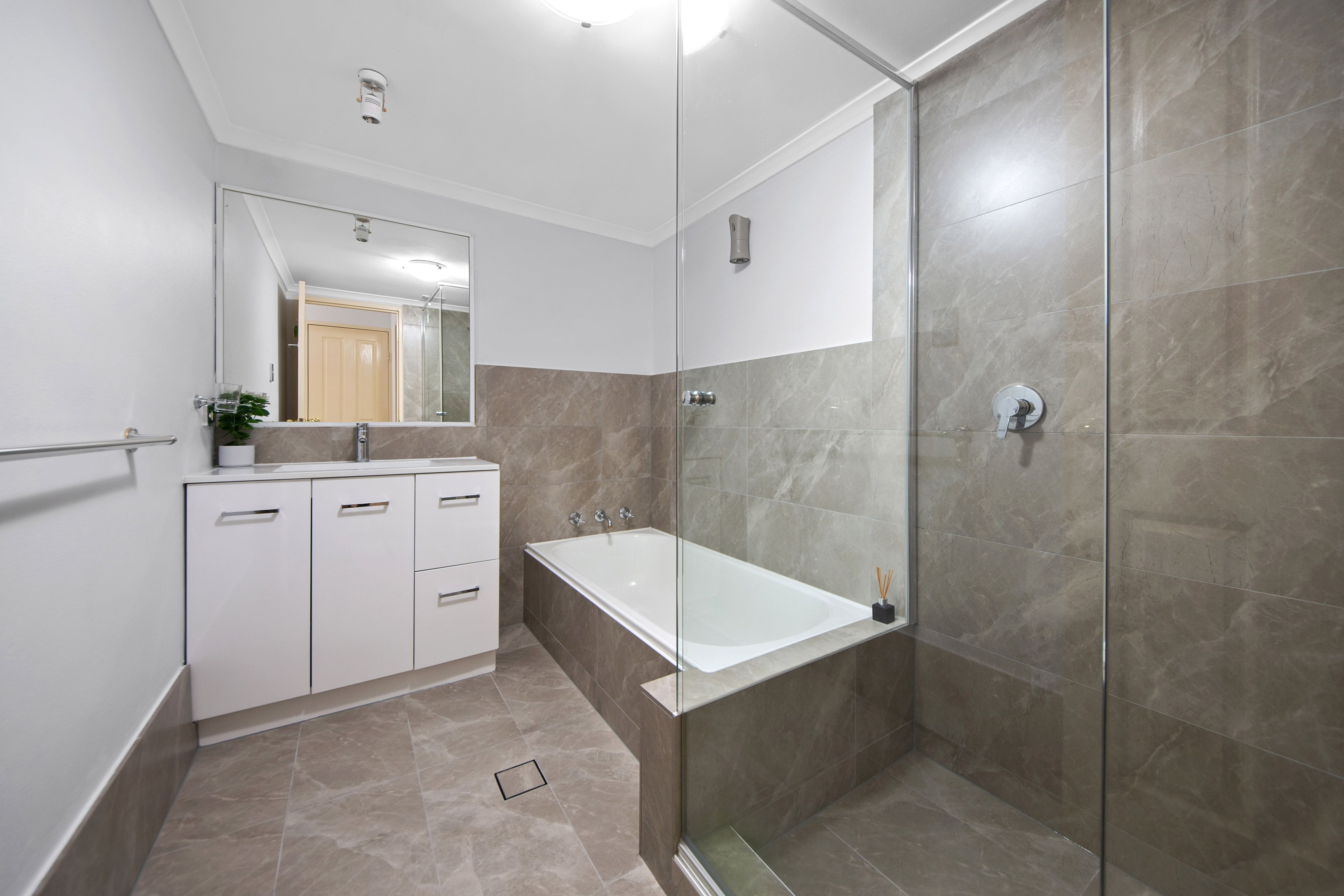 F3/6 Schofield Place, Menai, NSW 2234