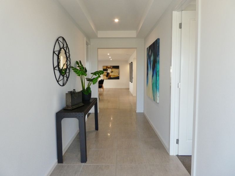 14 Fintona Crescent, Cranbourne West, VIC 3977