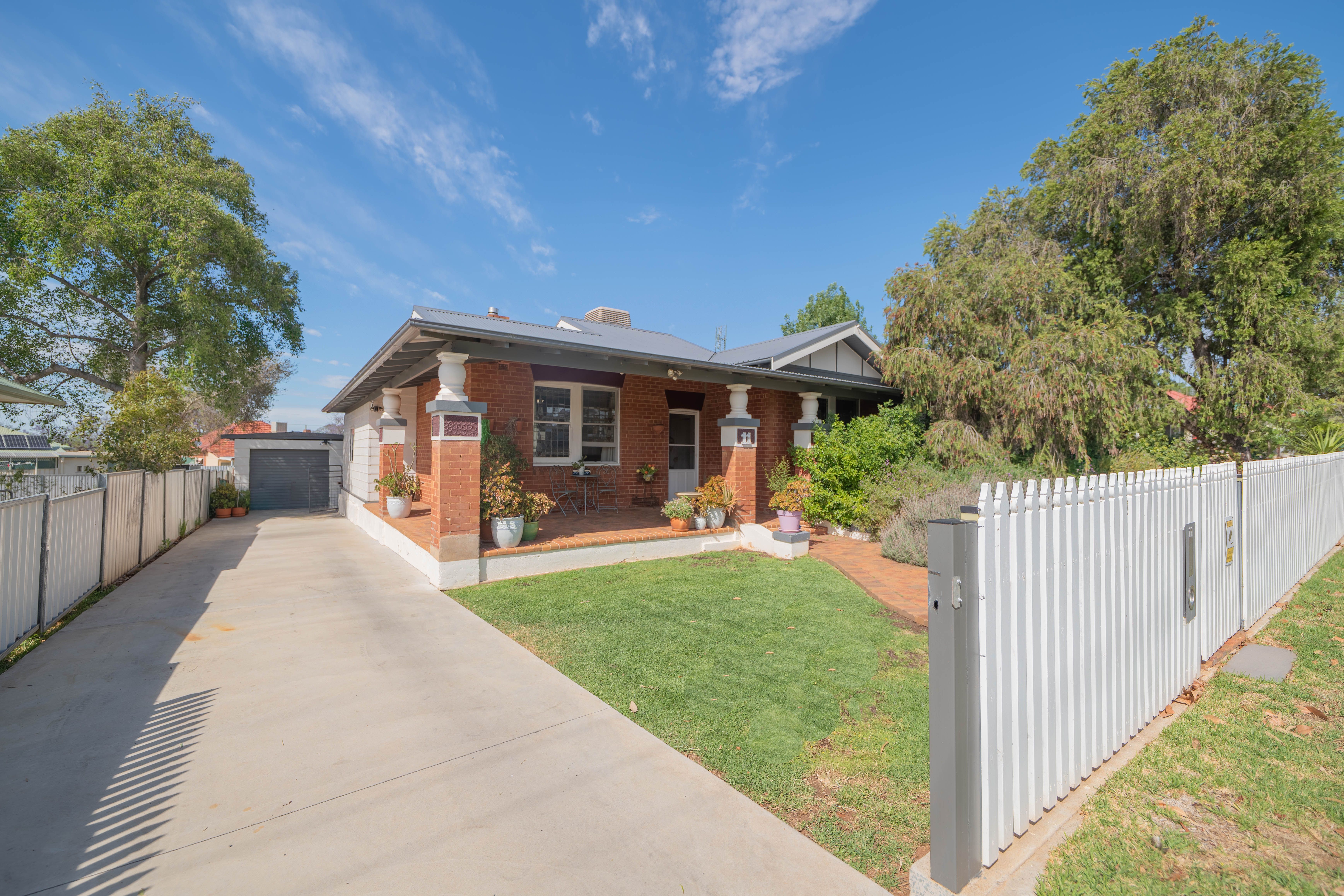 11 Rose Street, Parkes NSW 2870