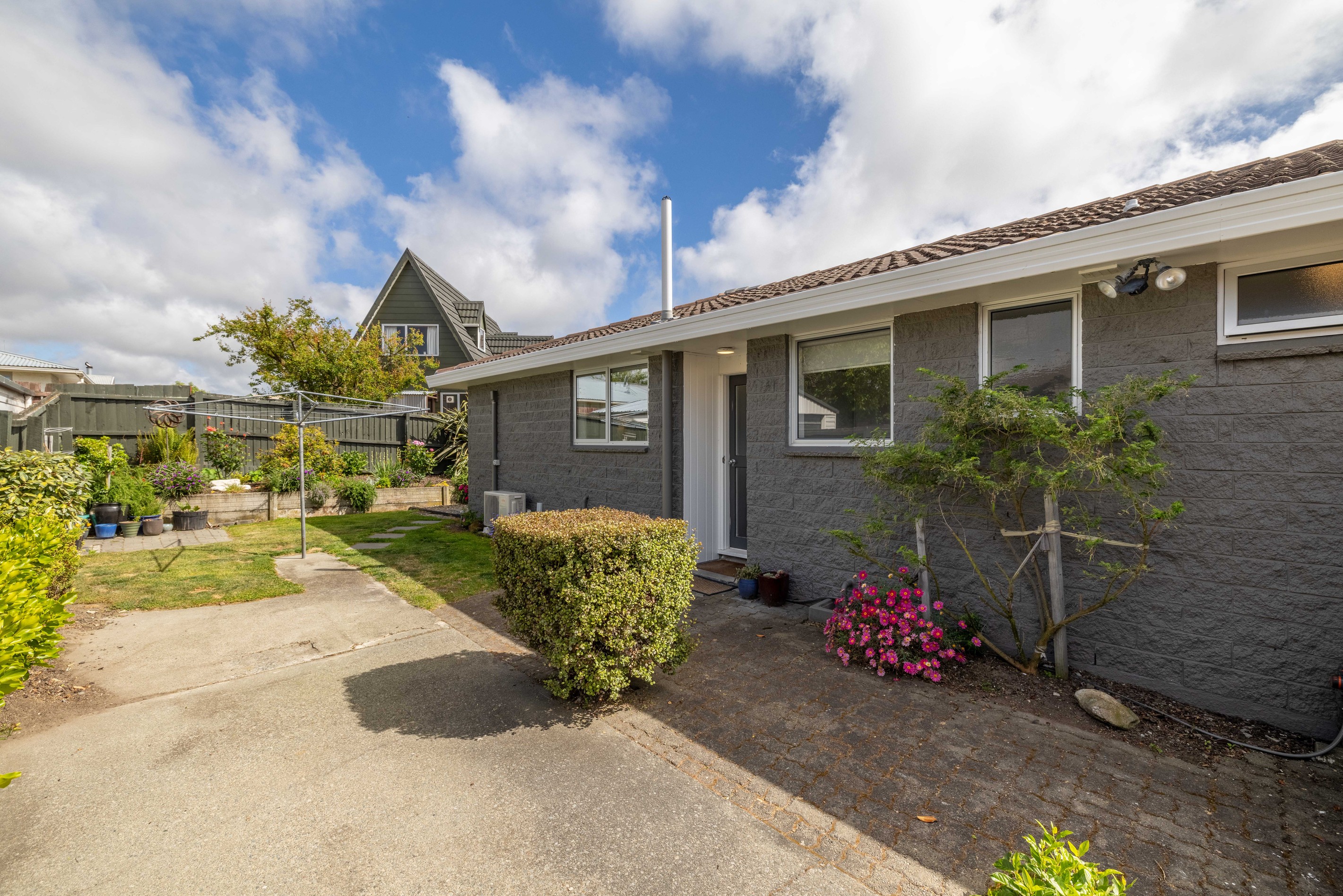 2/95 Cottonwood Street, Parklands, Christchurch City