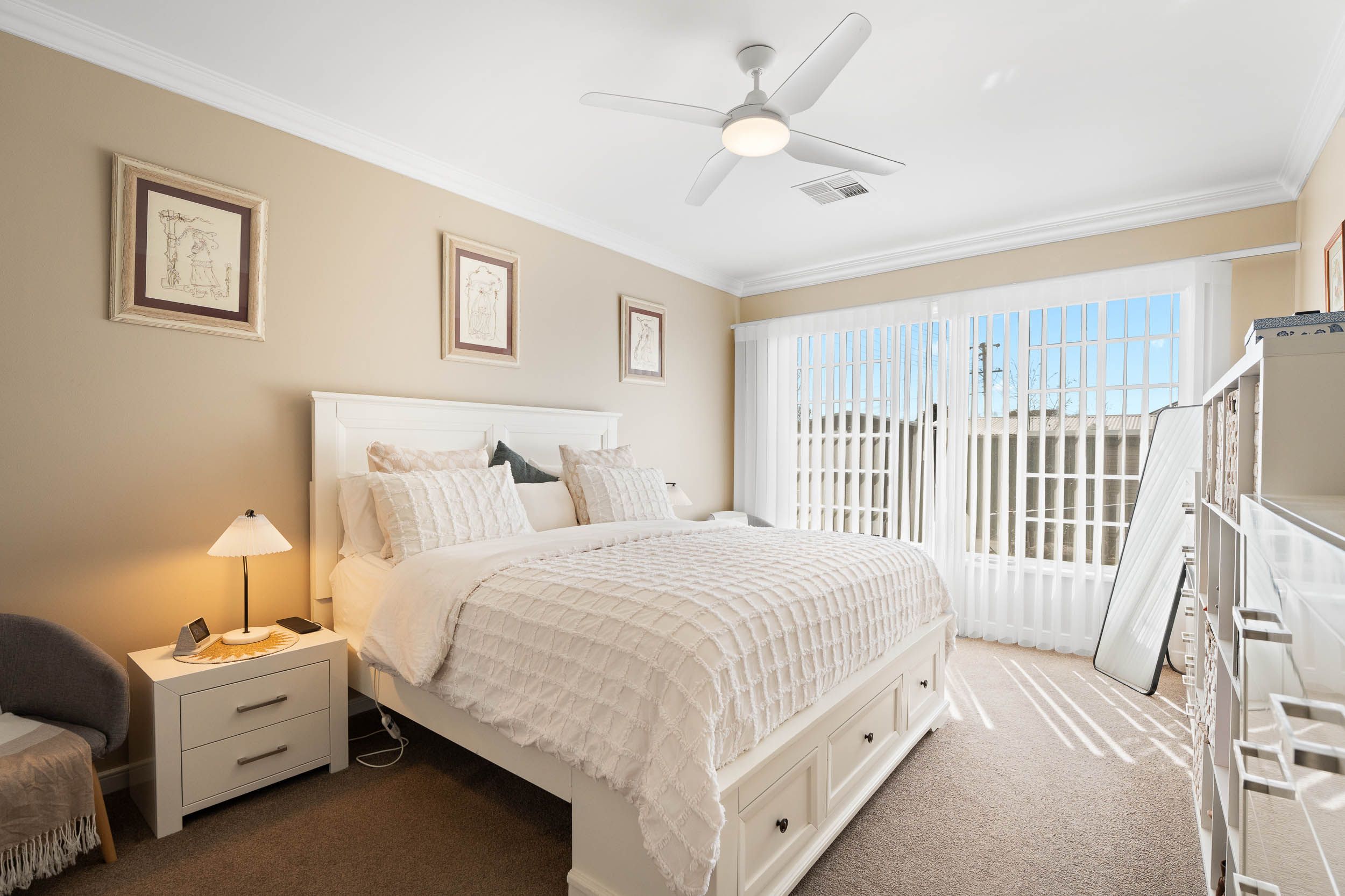 131 Kinghorne Street — photo 8 of 19