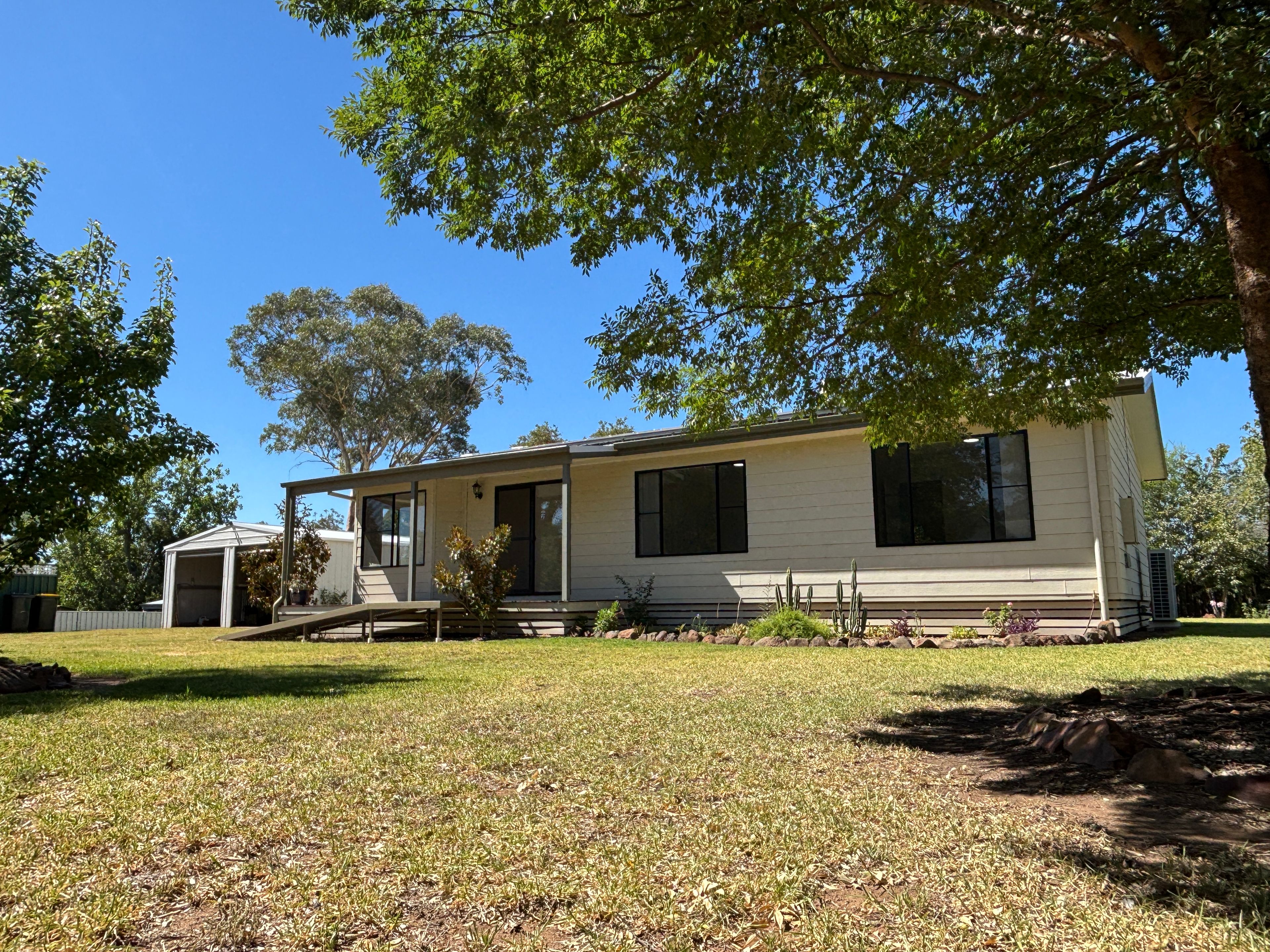 35 Cox Lane, Coolah NSW 2843