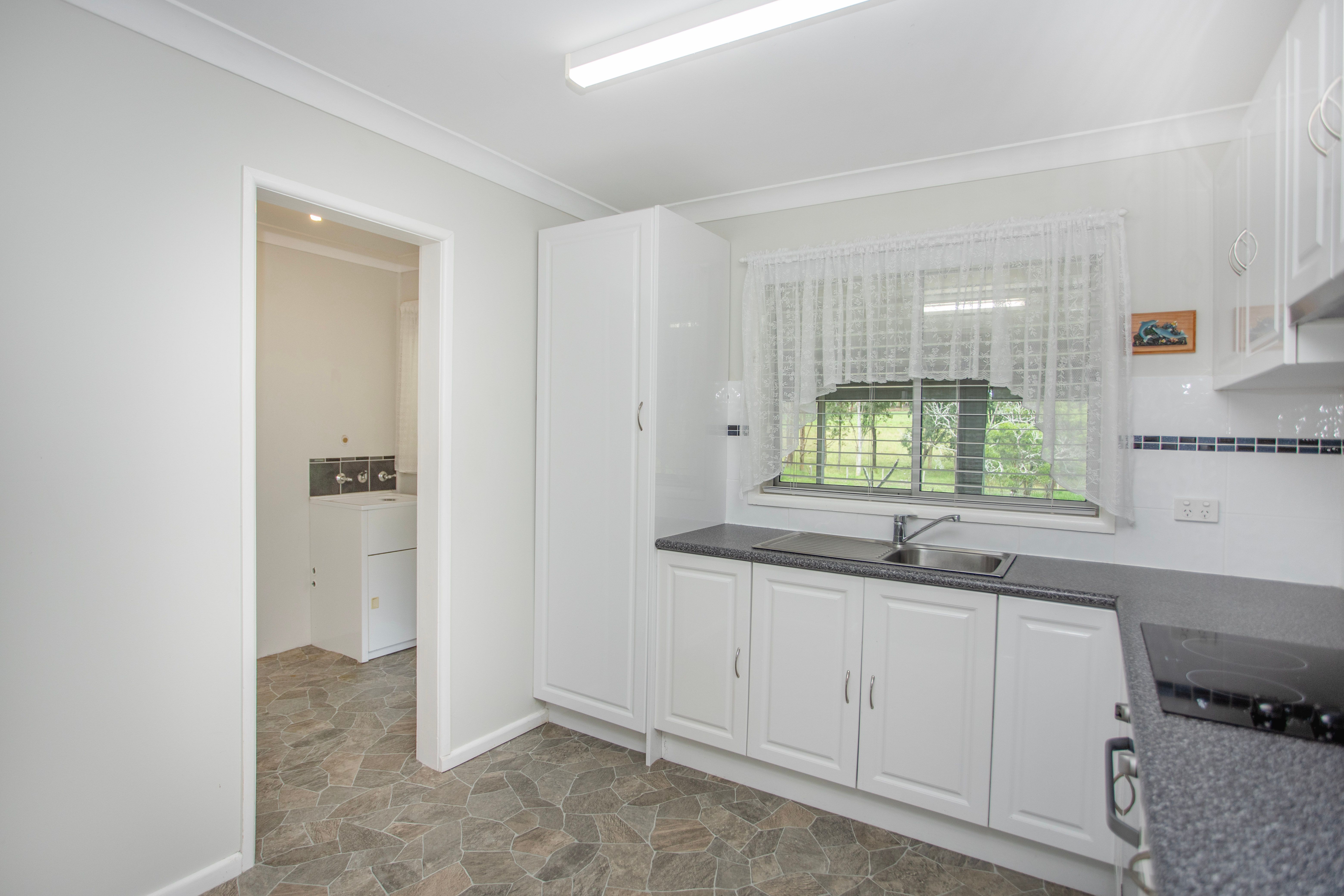 34 Blue Gum Avenue — photo 10 of 26