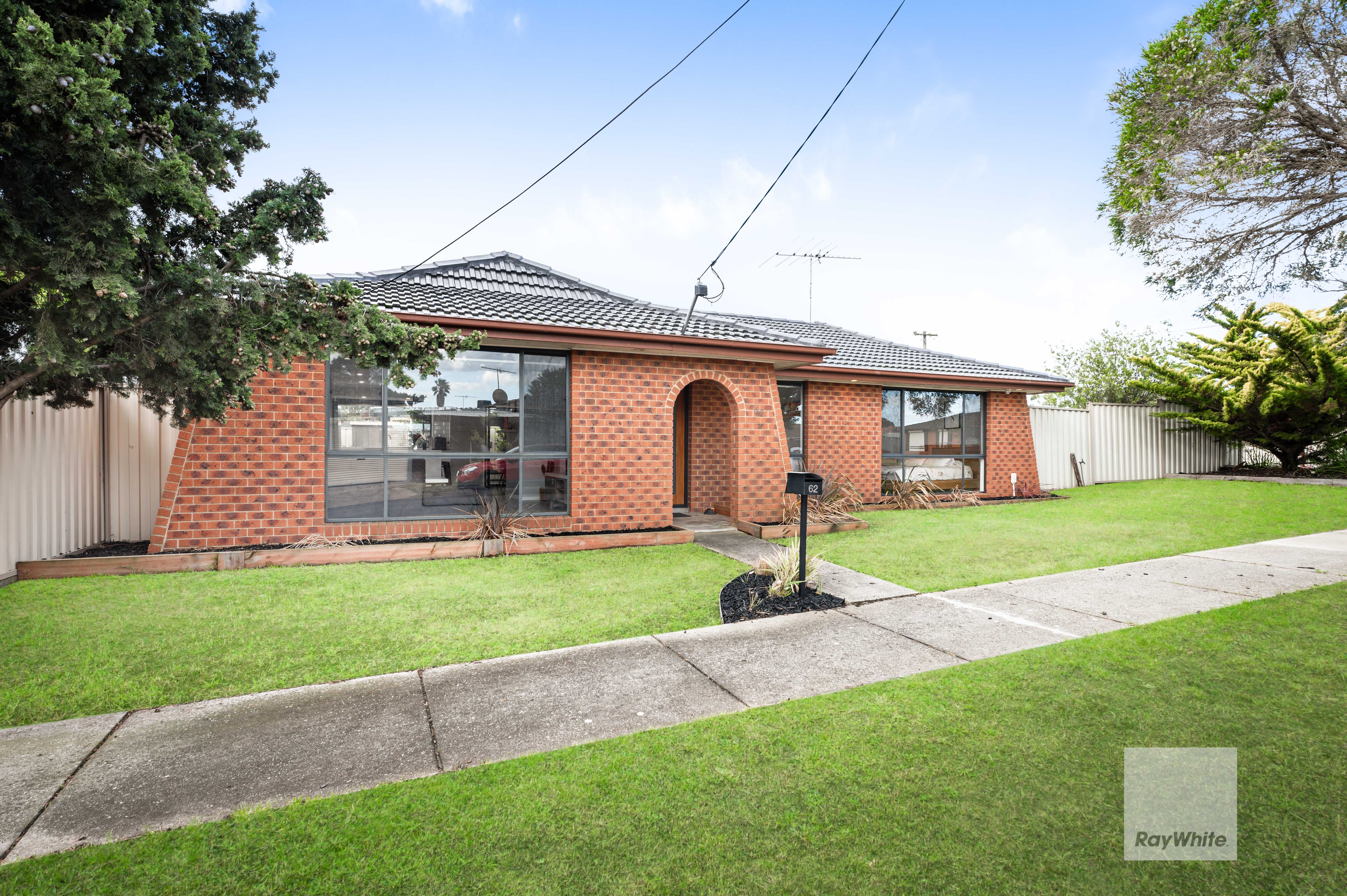 62 Harricks Crescent , Attwood VIC 3049