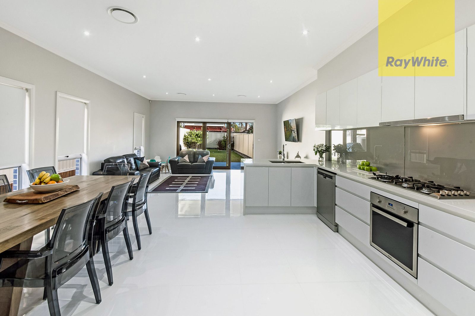 12 Austral Avenue, Westmead, NSW 2145
