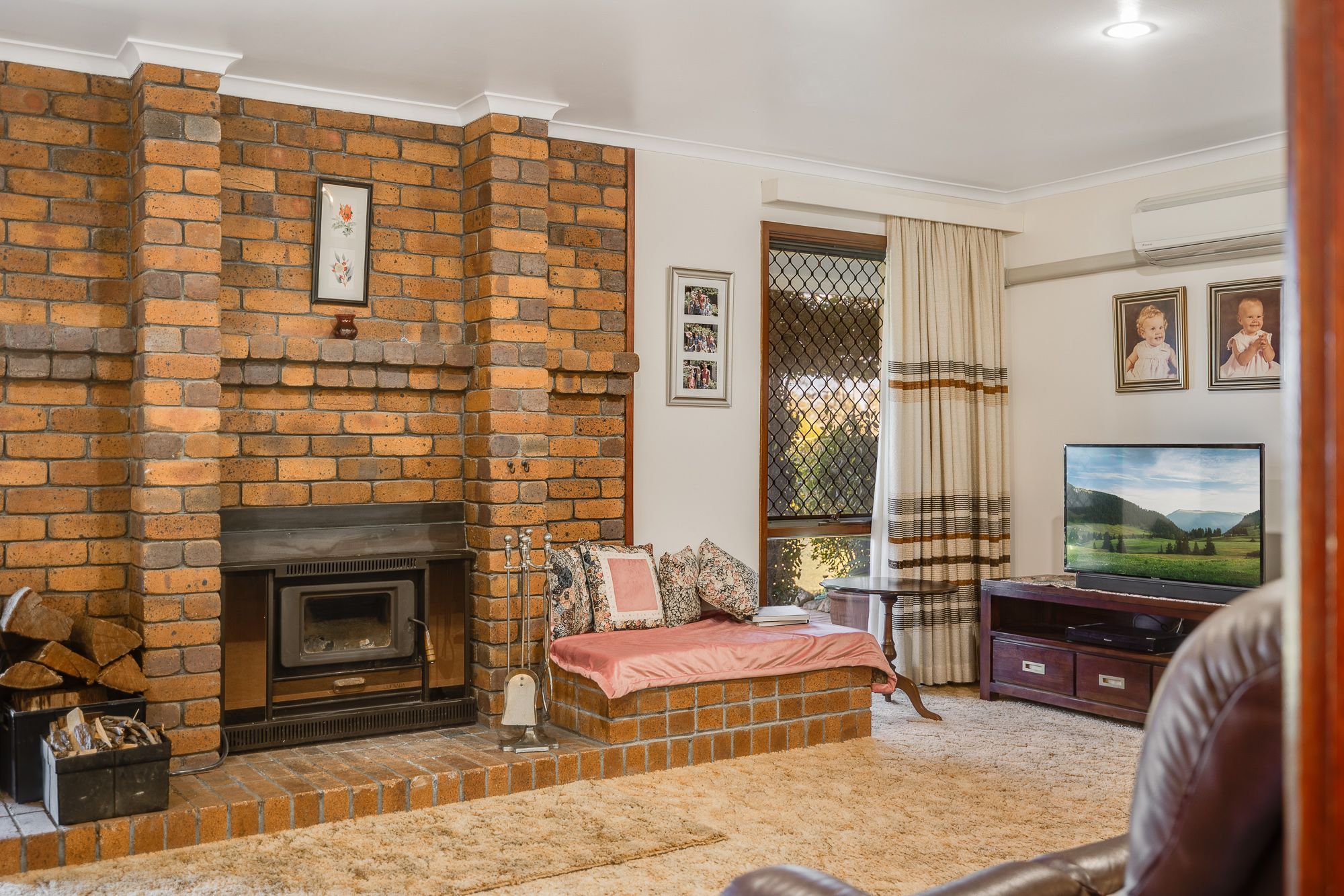 52 Charker Street — photo 6 of 24