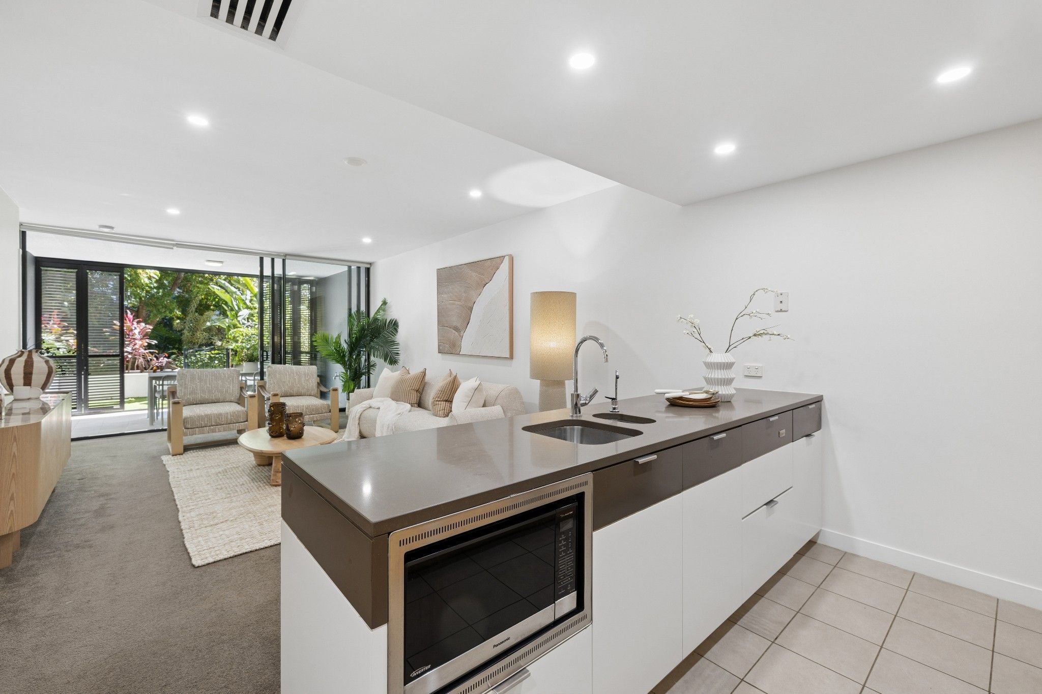 303/10 Pidgeon Close, West End, QLD 4101