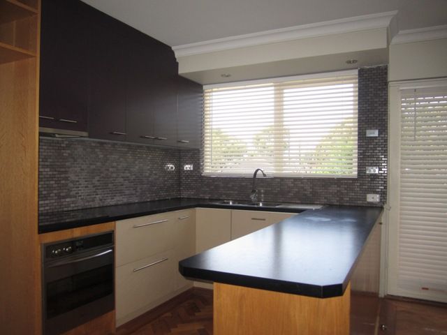 14/13 Churchill Avenue, Chadstone, VIC 3148