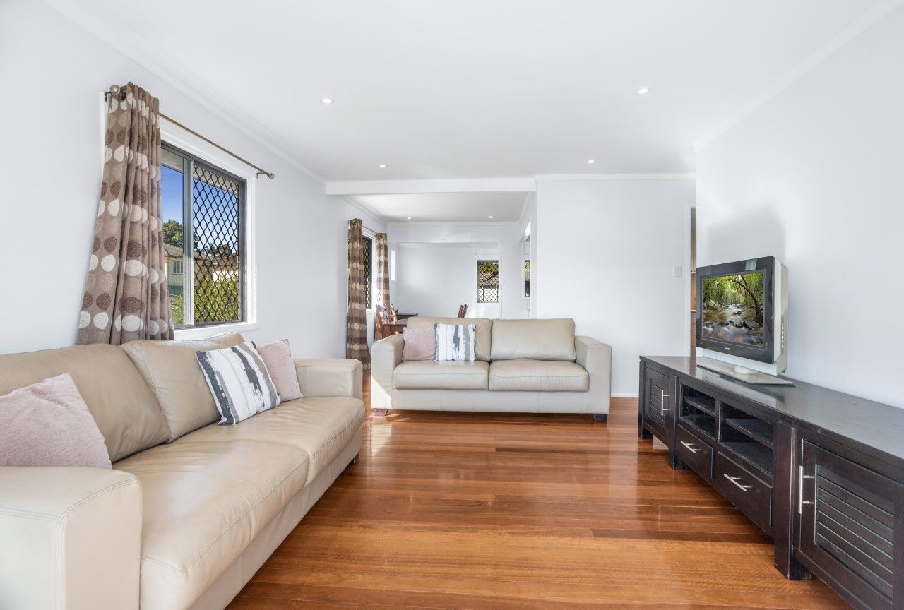 18 Girraman Street, Chermside West, QLD 4032