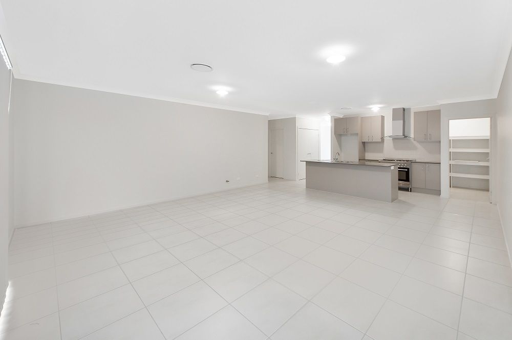 94 Evergreen Drive, Oran Park, NSW 2570