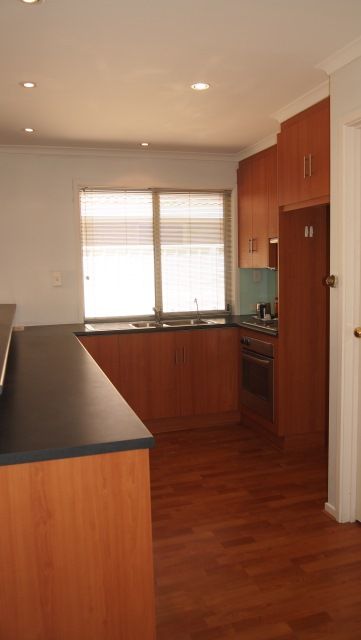 8 Mercedes Avenue, Croydon Park, SA 5008