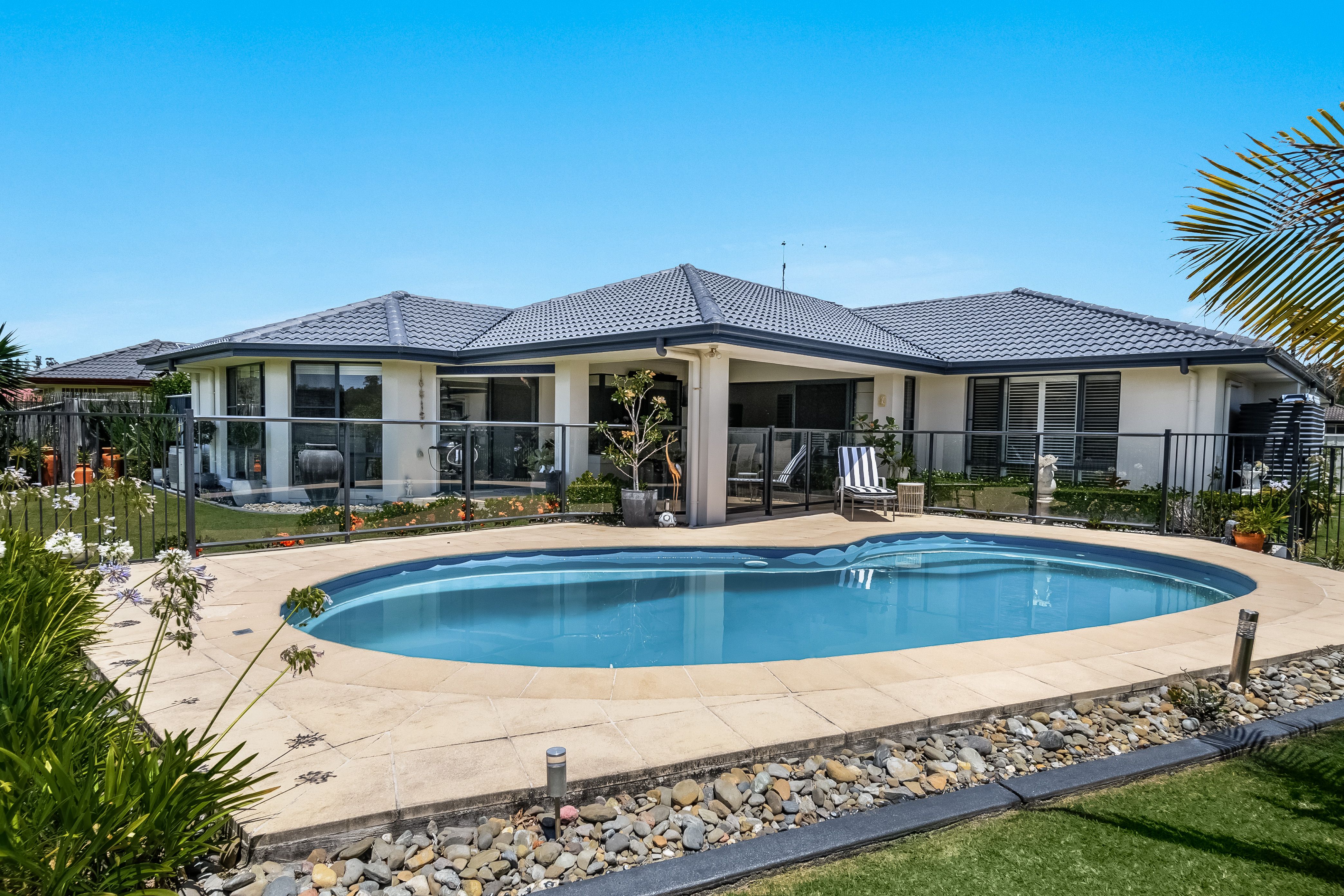 12 Bayview Drive, Yamba NSW 2464
