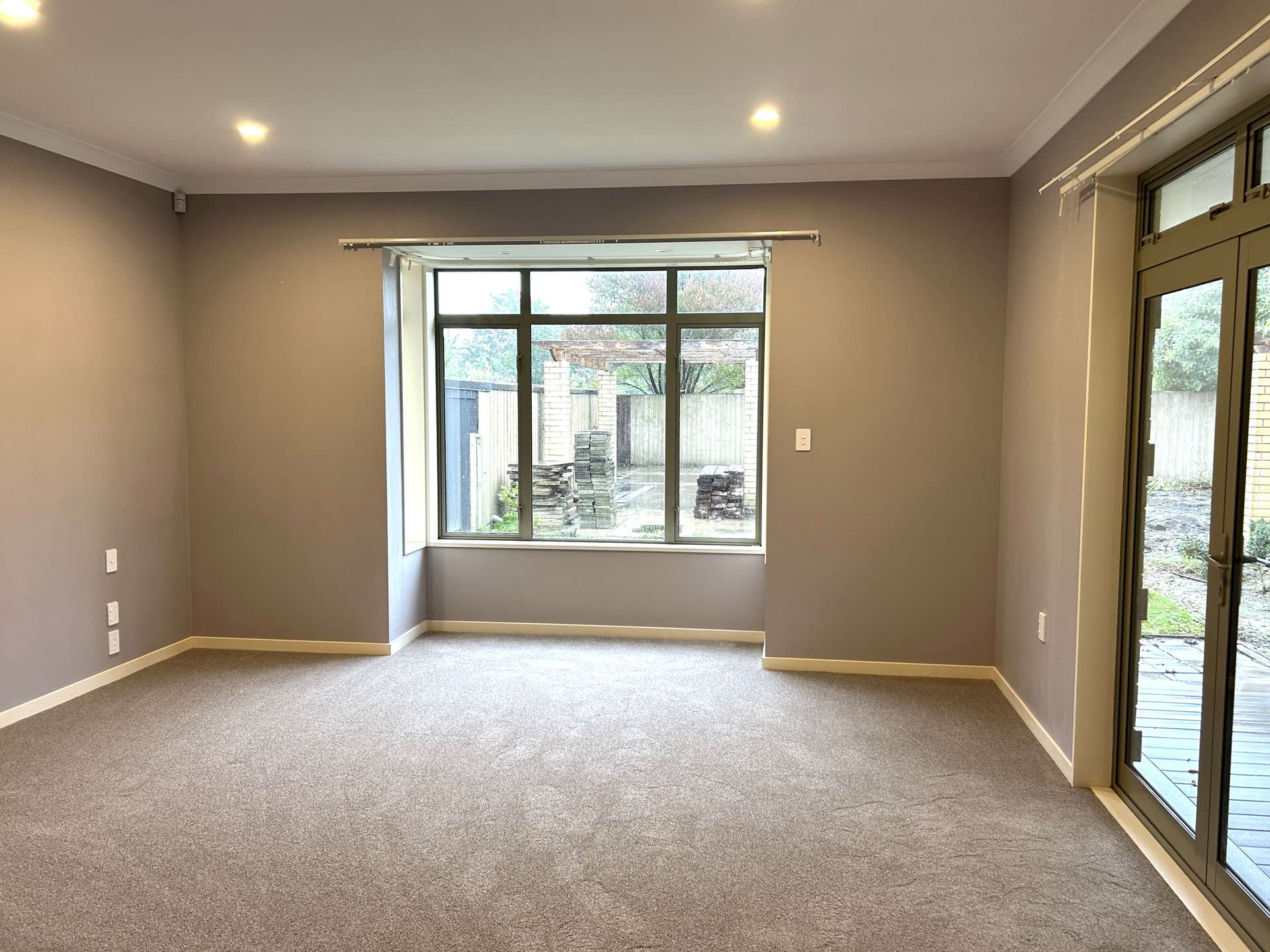 35 Stonebridge Way photo 11