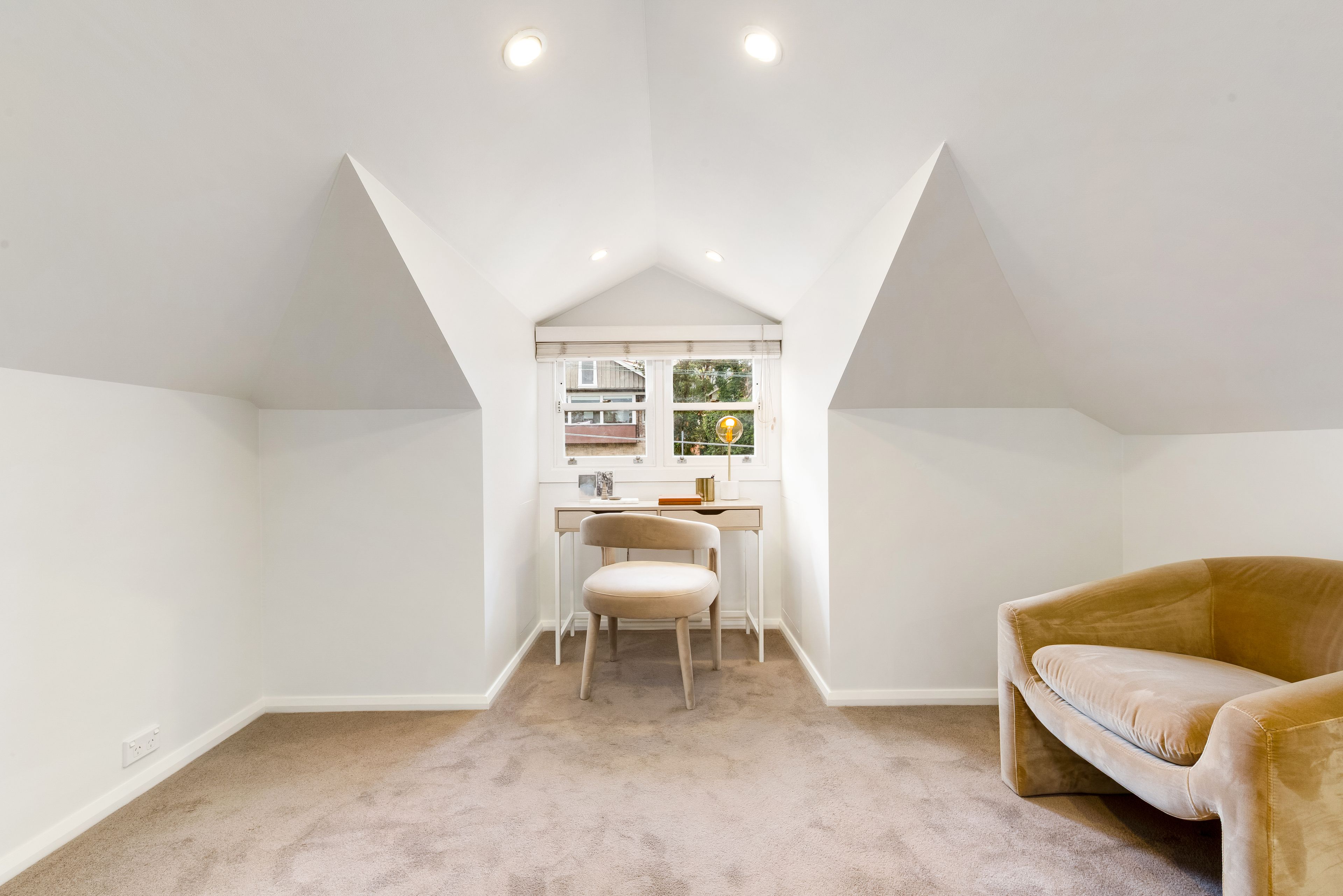 2/142 Oberon Street — photo 12 of 15