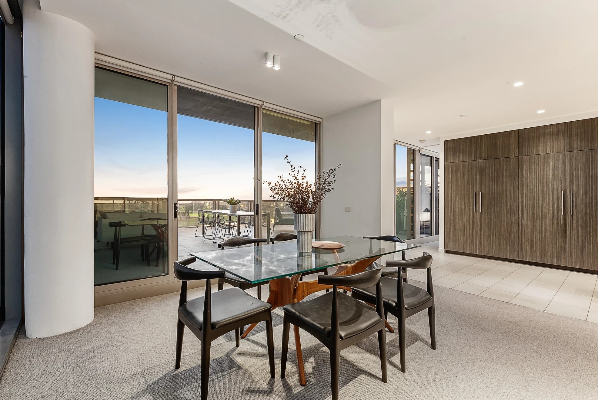 904/74 Queens Road, Melbourne, VIC 3004