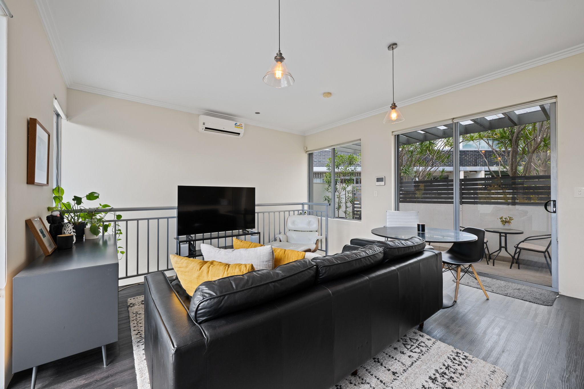 205 Rochford Street, Erskineville, NSW 2043
