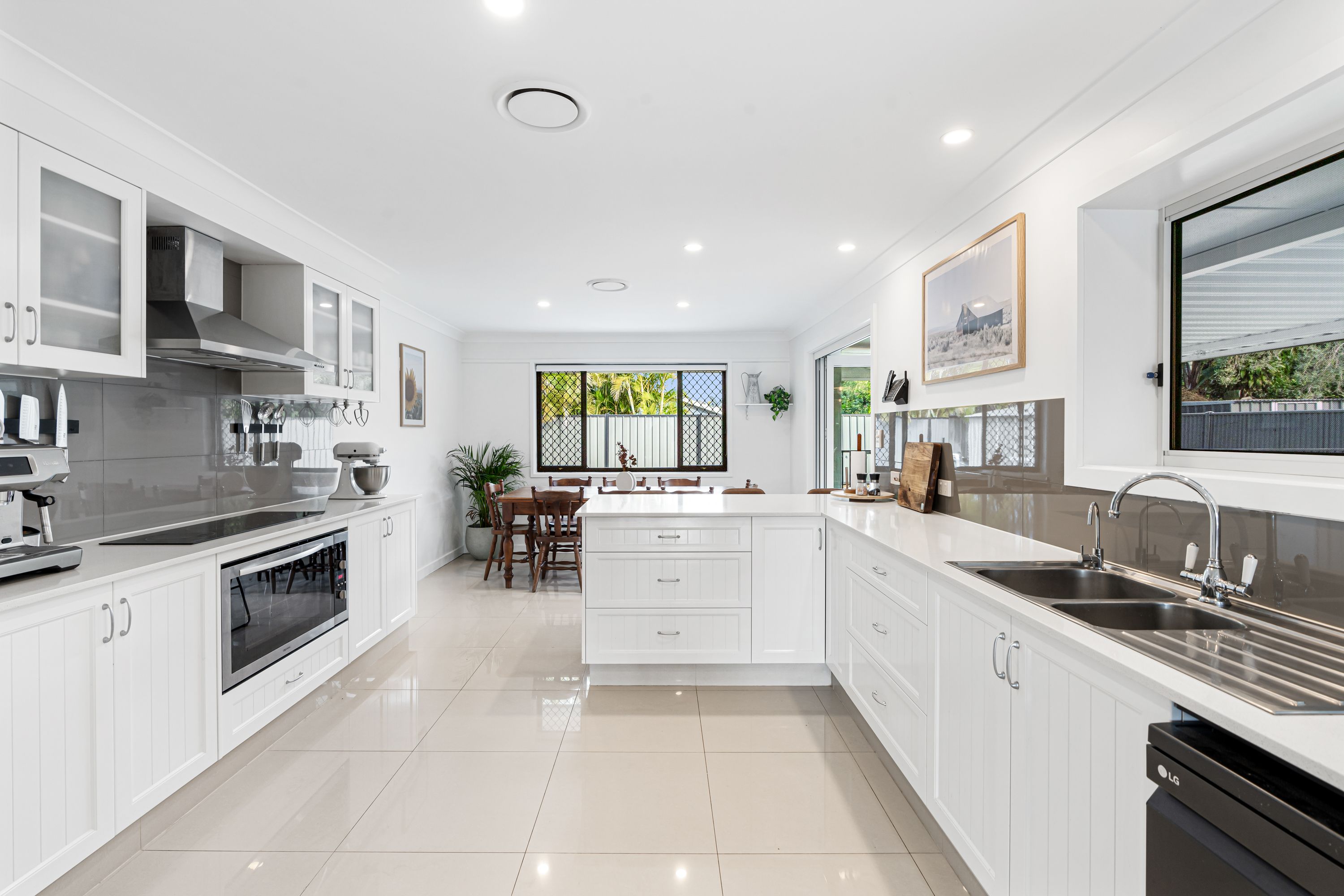 153 Mallawa Drive, Palm Beach, QLD 4221
