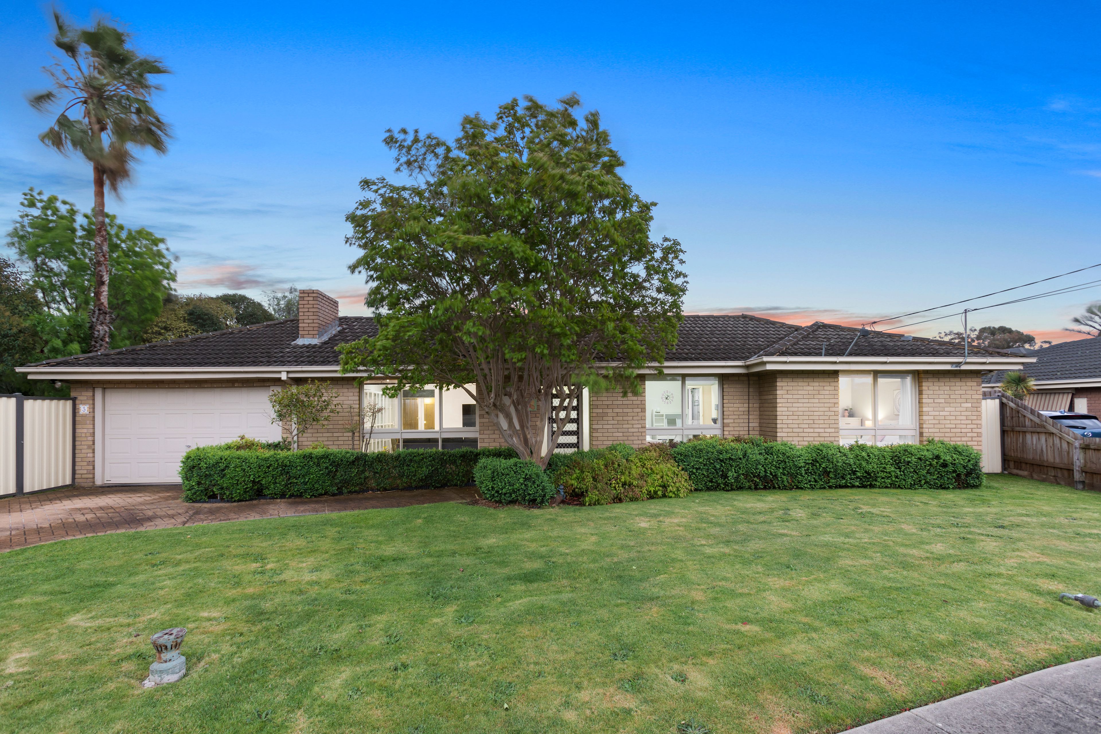 3 Deanswood Court, Cheltenham, VIC 3192