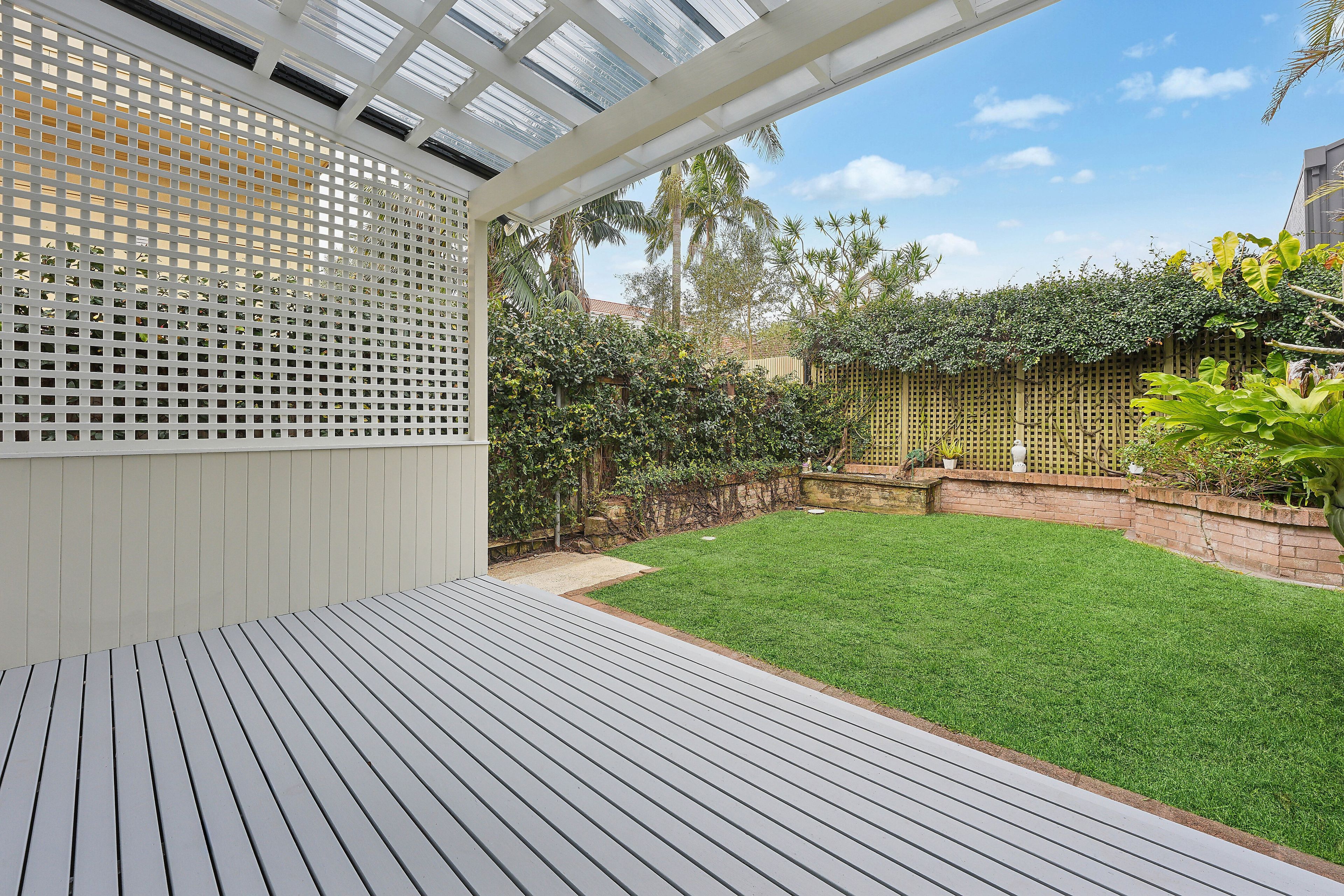18 Plowman Street — photo 5 of 9