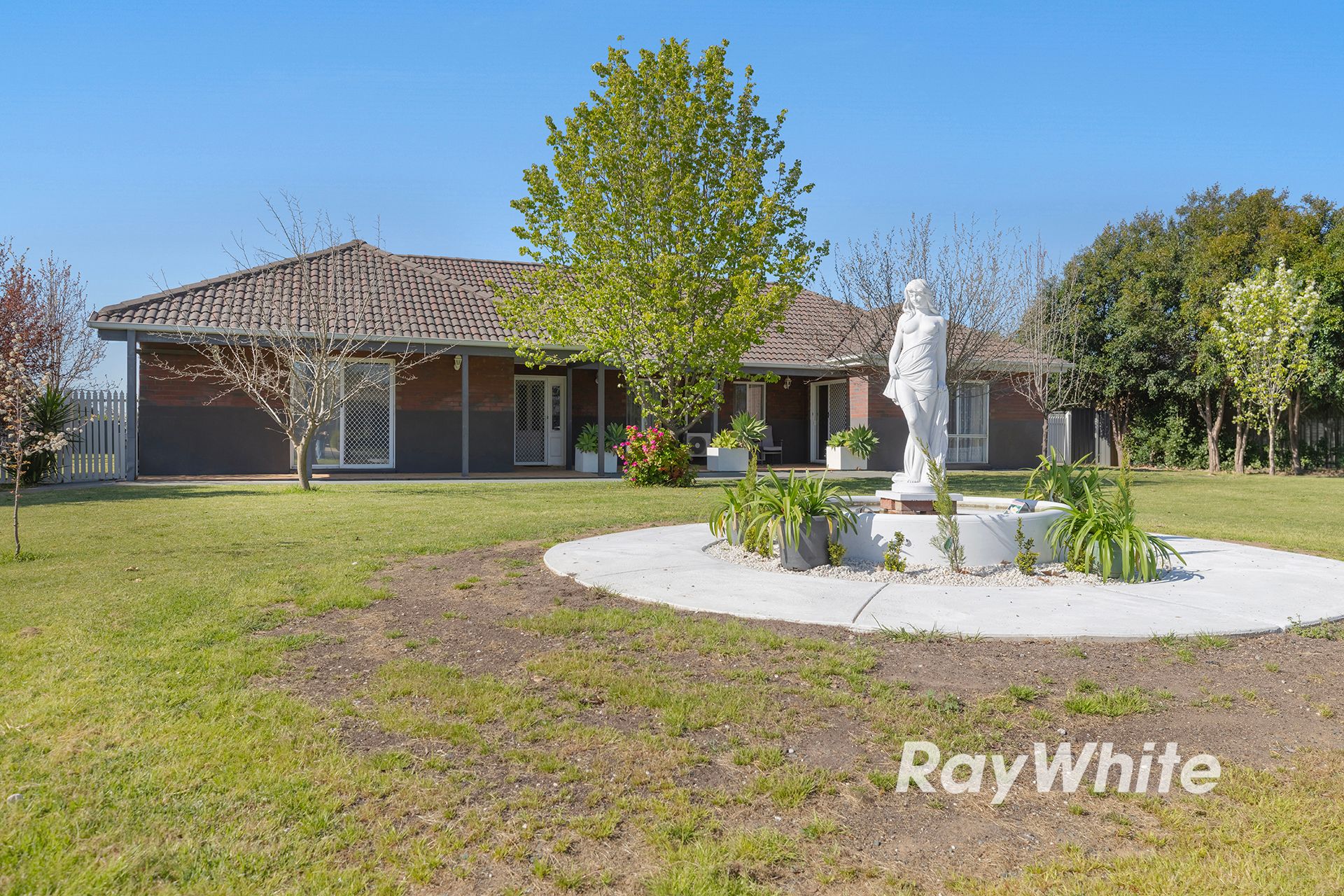 1 Winbi Avenue — photo from Ray White Rural Rochester