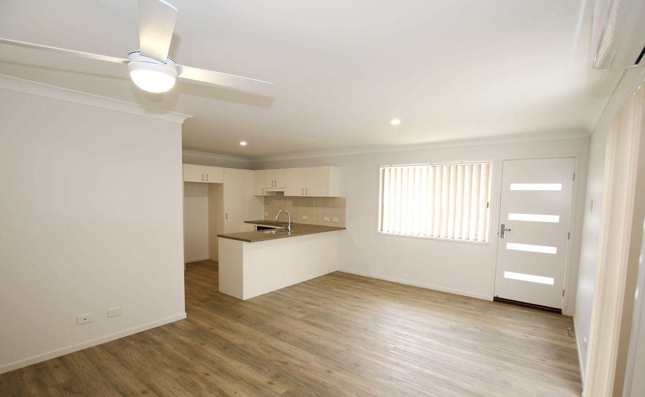 8A Barcrest Court — photo 4 of 11