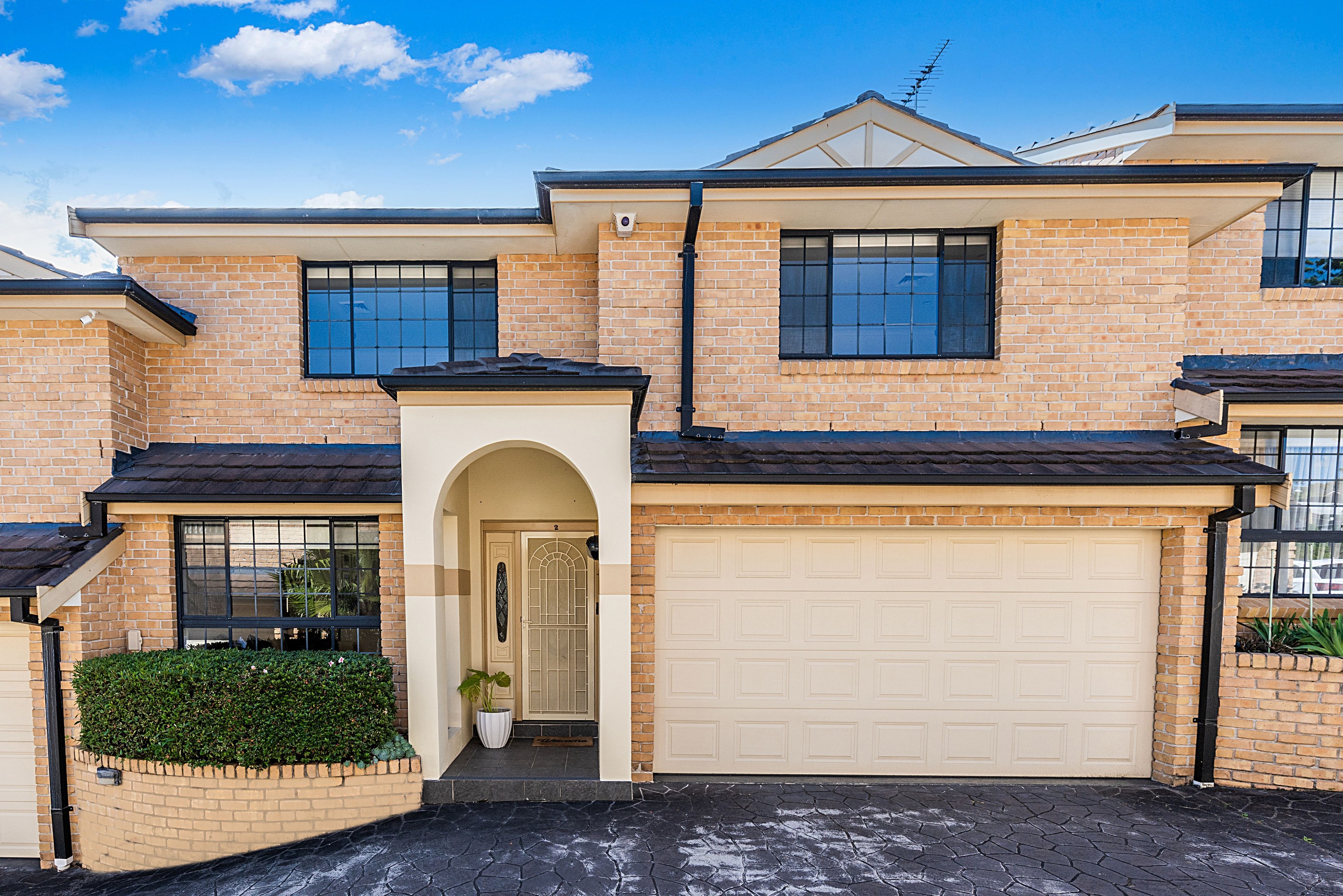 2/27-29 Purser Avenue, Castle Hill, NSW 2154