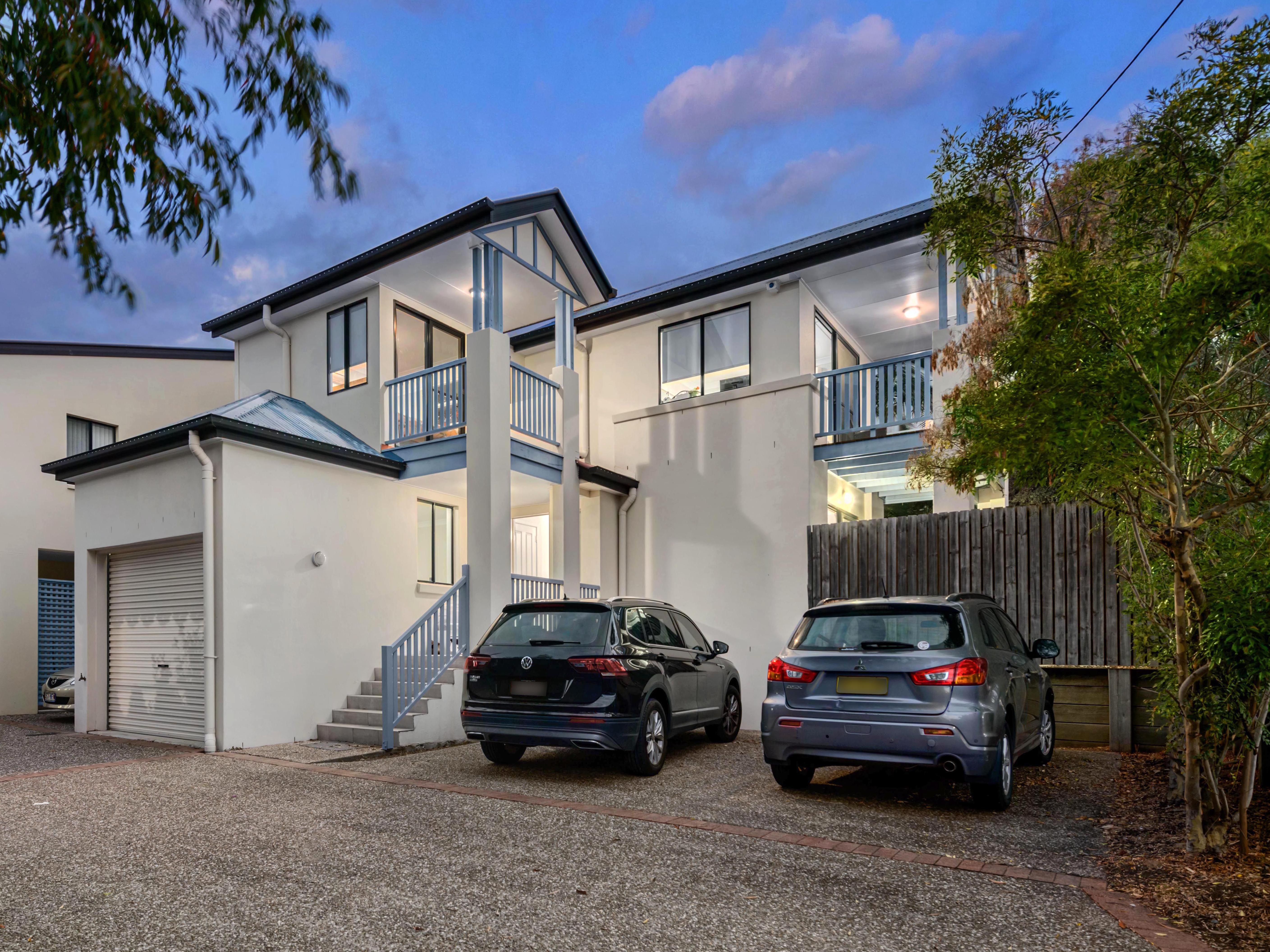 22 Middle Street, Highgate Hill QLD 4101