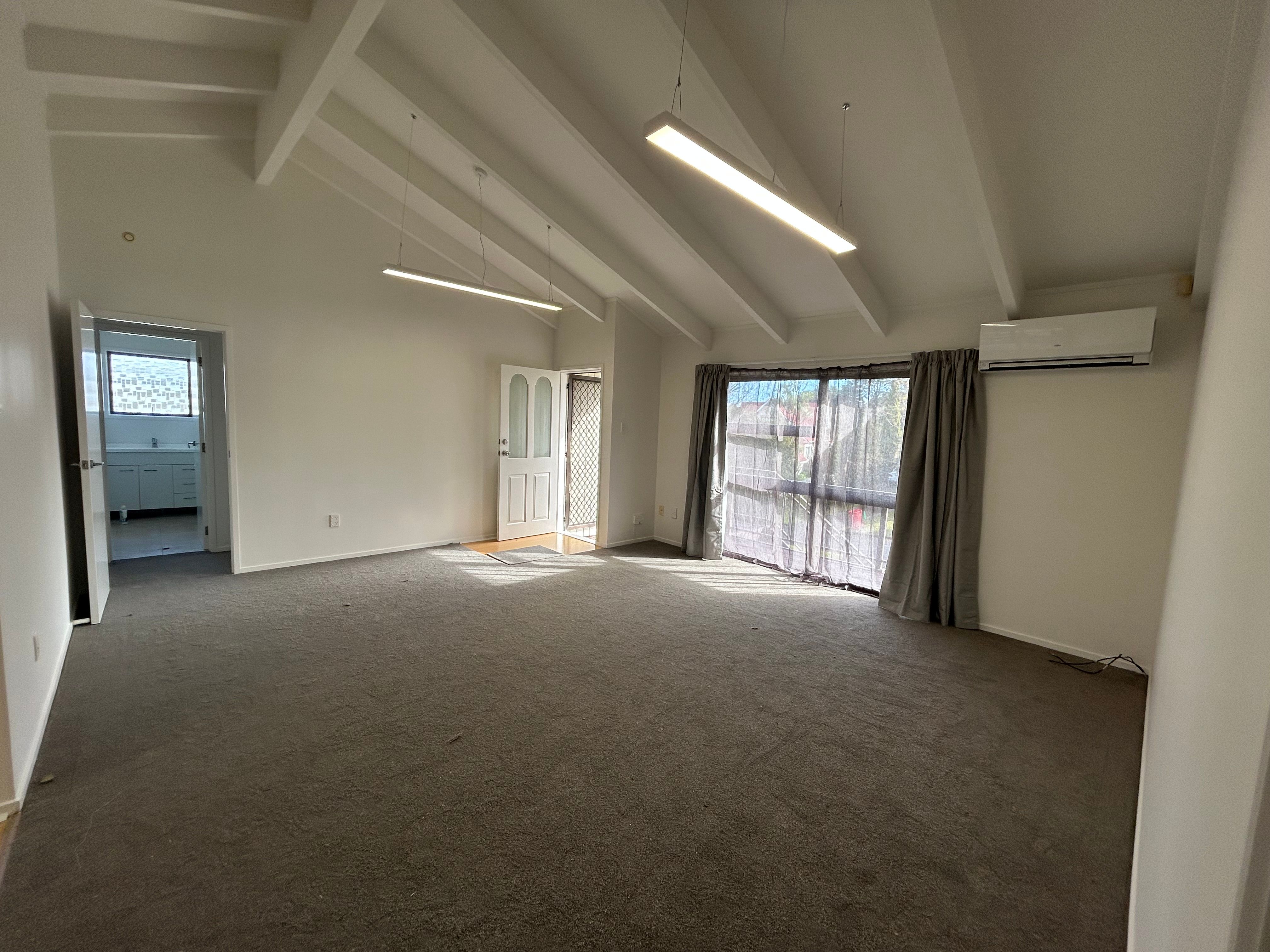 9 Orinda Close, Botany Downs, Manukau City