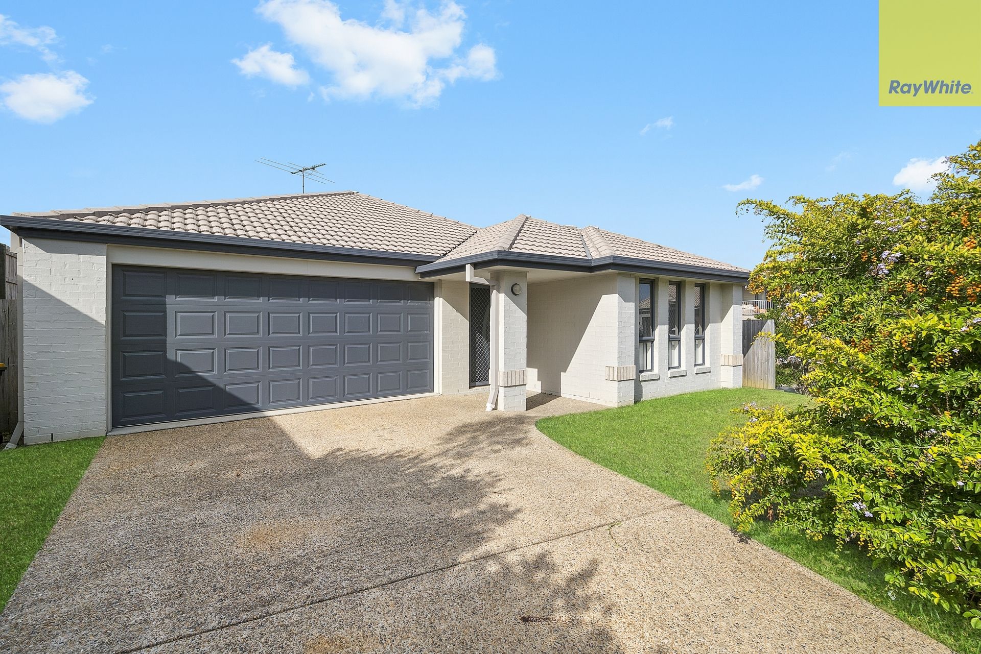41 Severn Crescent, North Lakes, QLD 4509