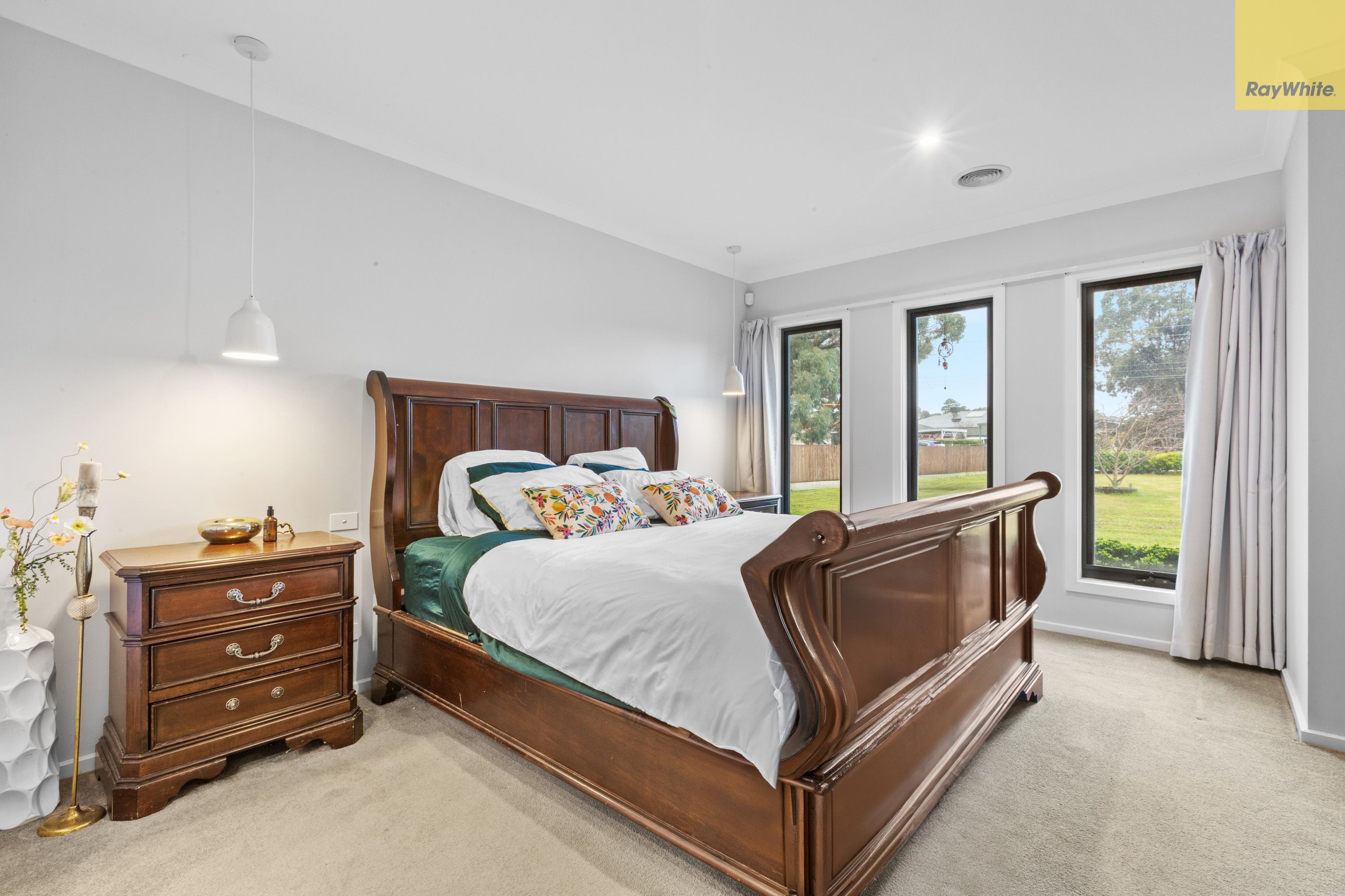 19A Hogan Road — photo 7 of 18