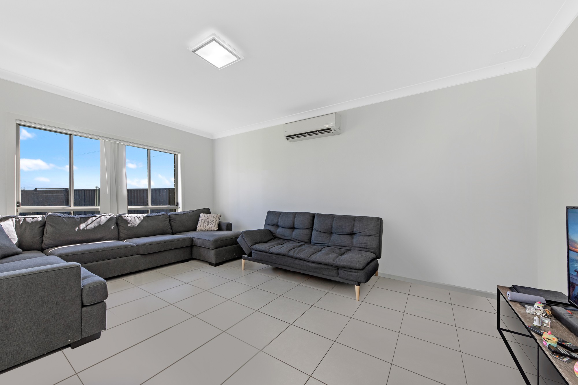 40 Longmeadow Parkway, Box Hill, NSW 2765