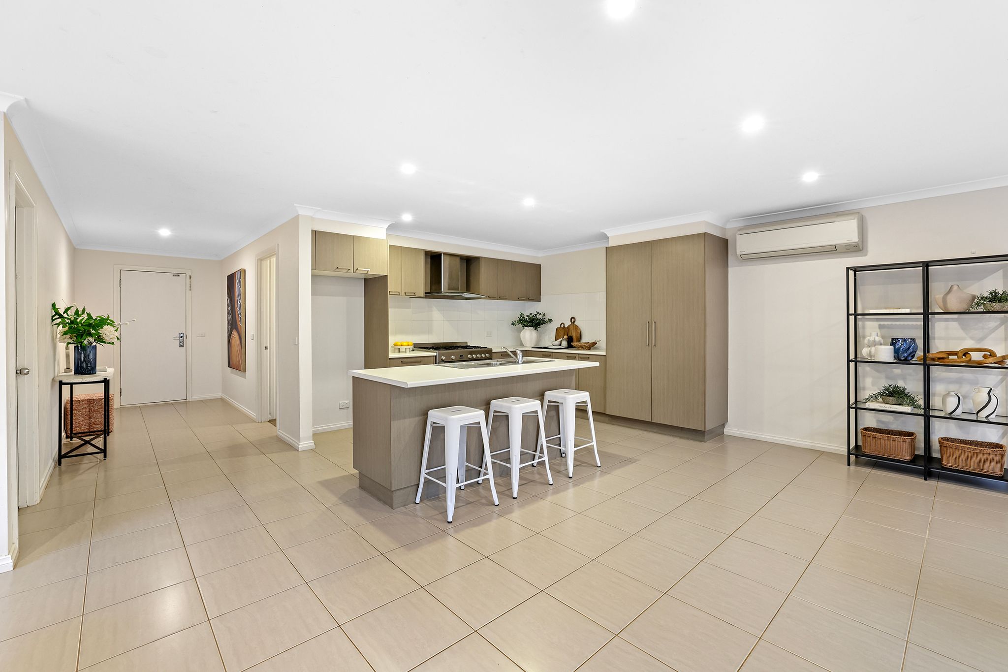 85 Mcneilly Road — photo 9 of 27